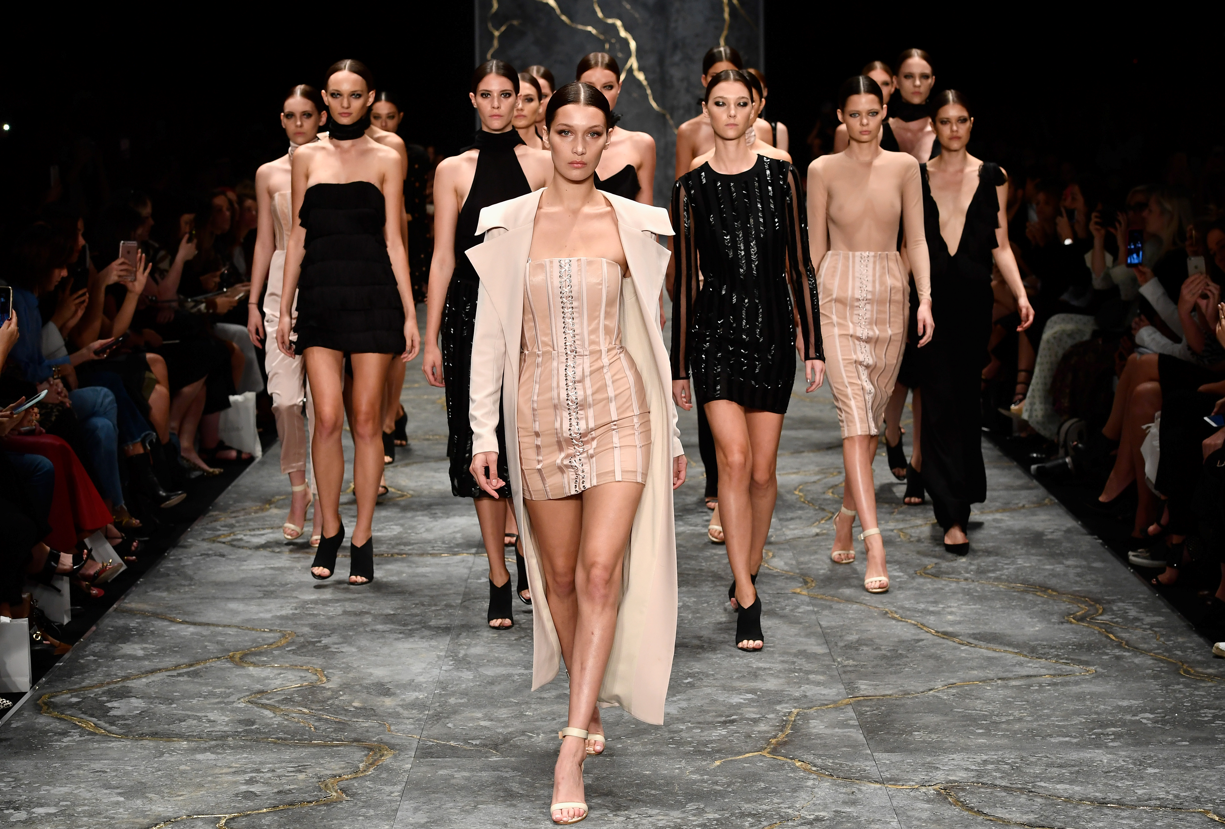 From Runway to Reality: Translating Veronica Beard's Runway Looks into Everyday Fashion