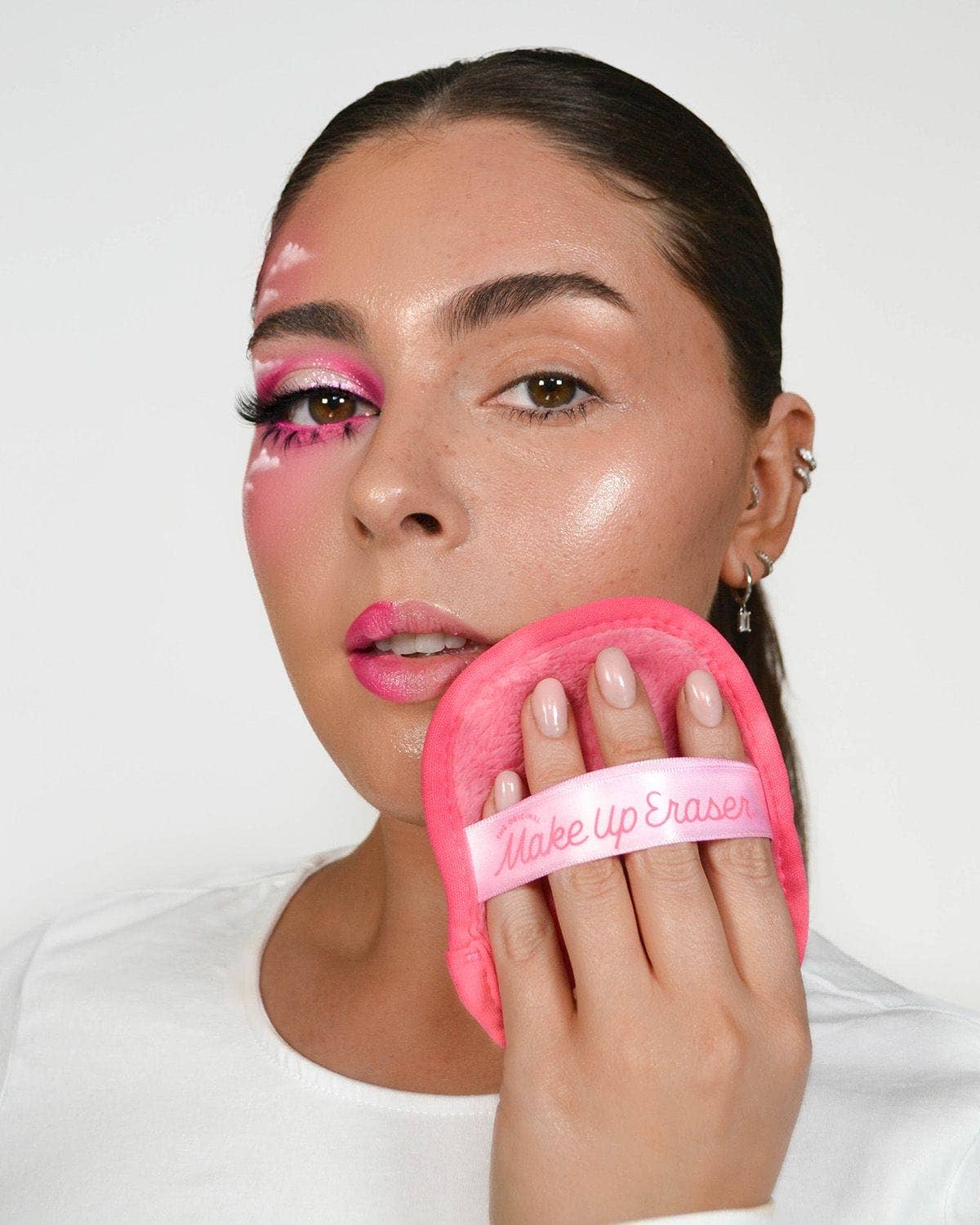 (Available 12/1) The Pink Daily MakeUp Eraser