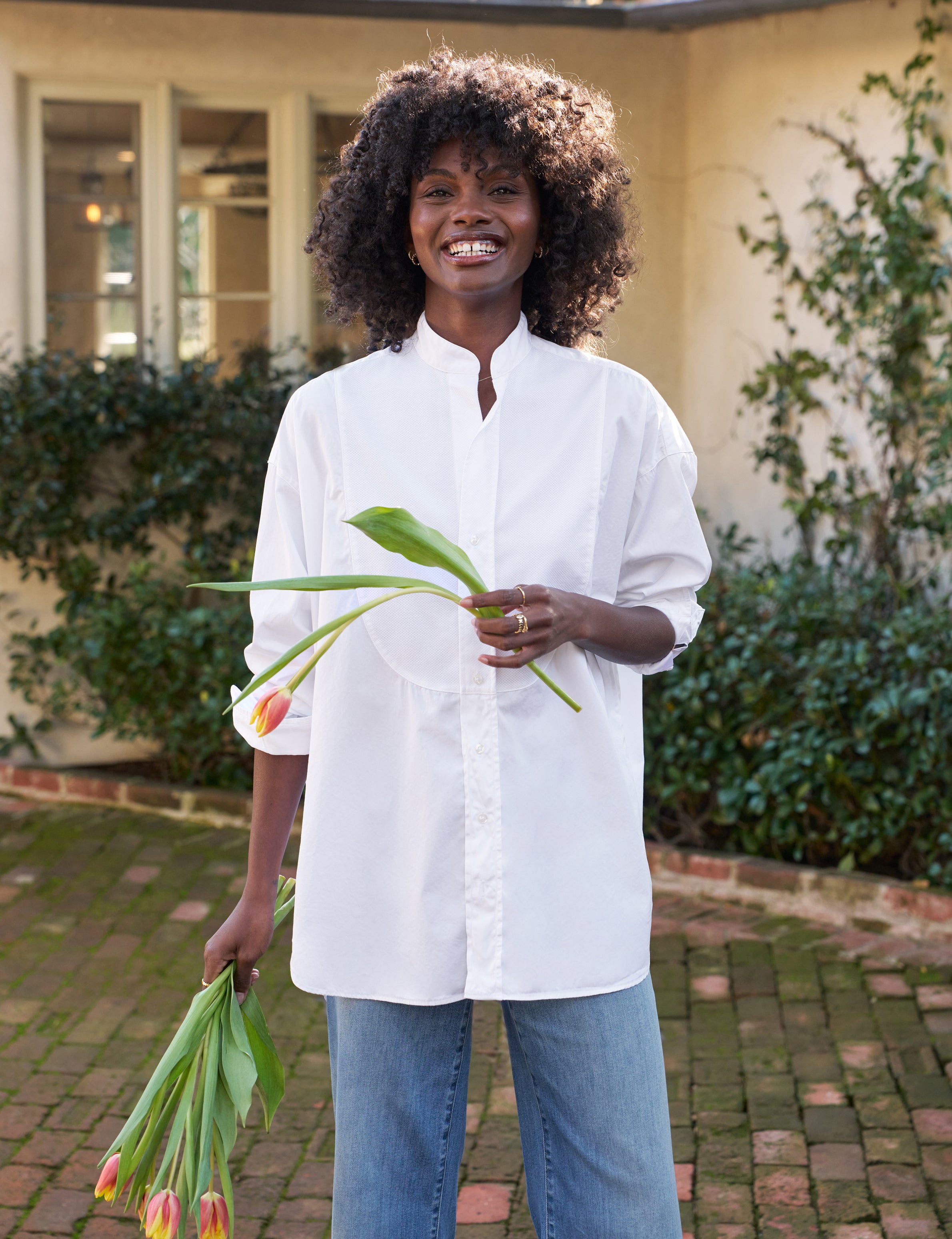 Victoria Womens Collarless Button Down