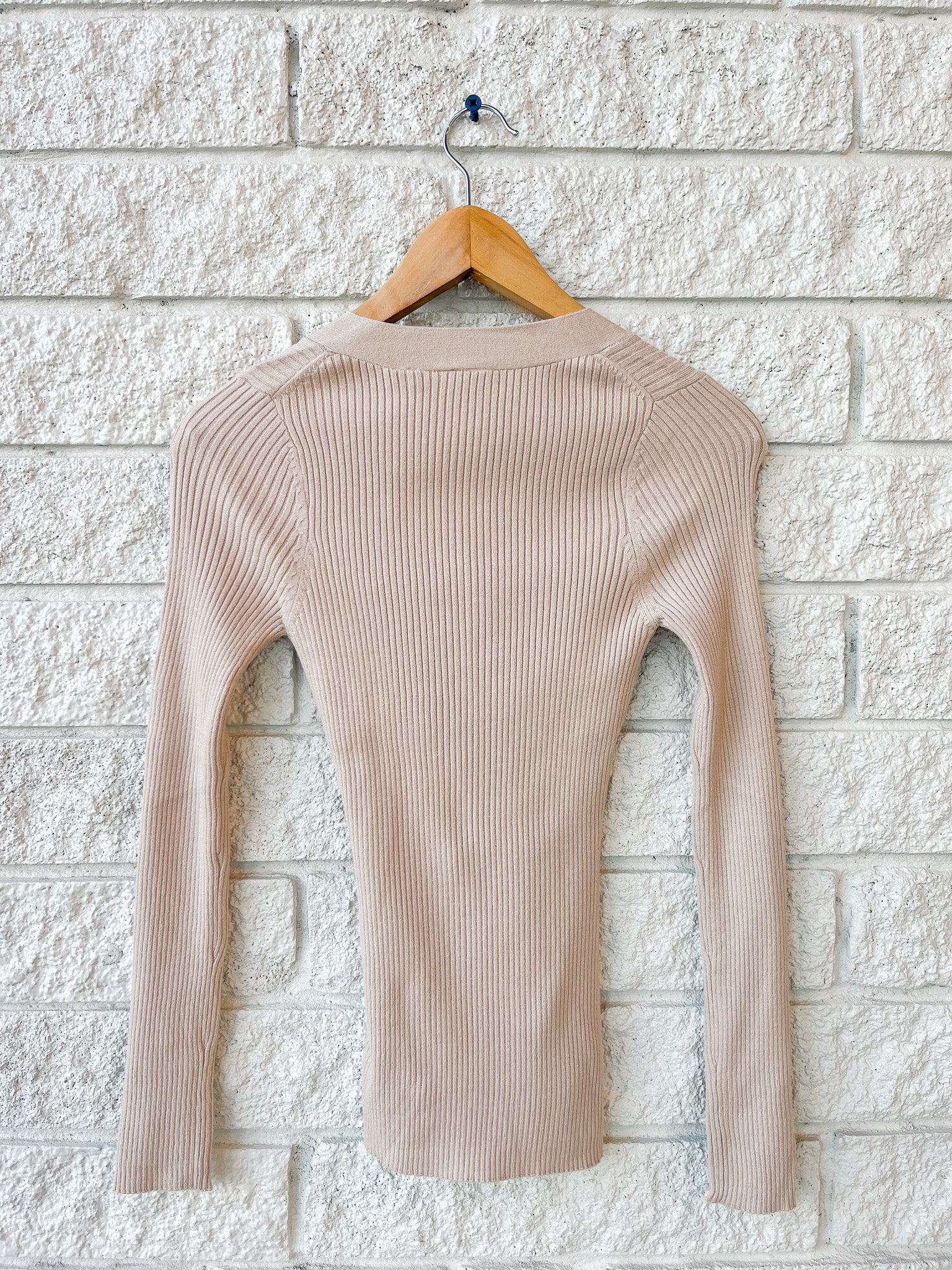 Blanca V Neck Rib Knit Top