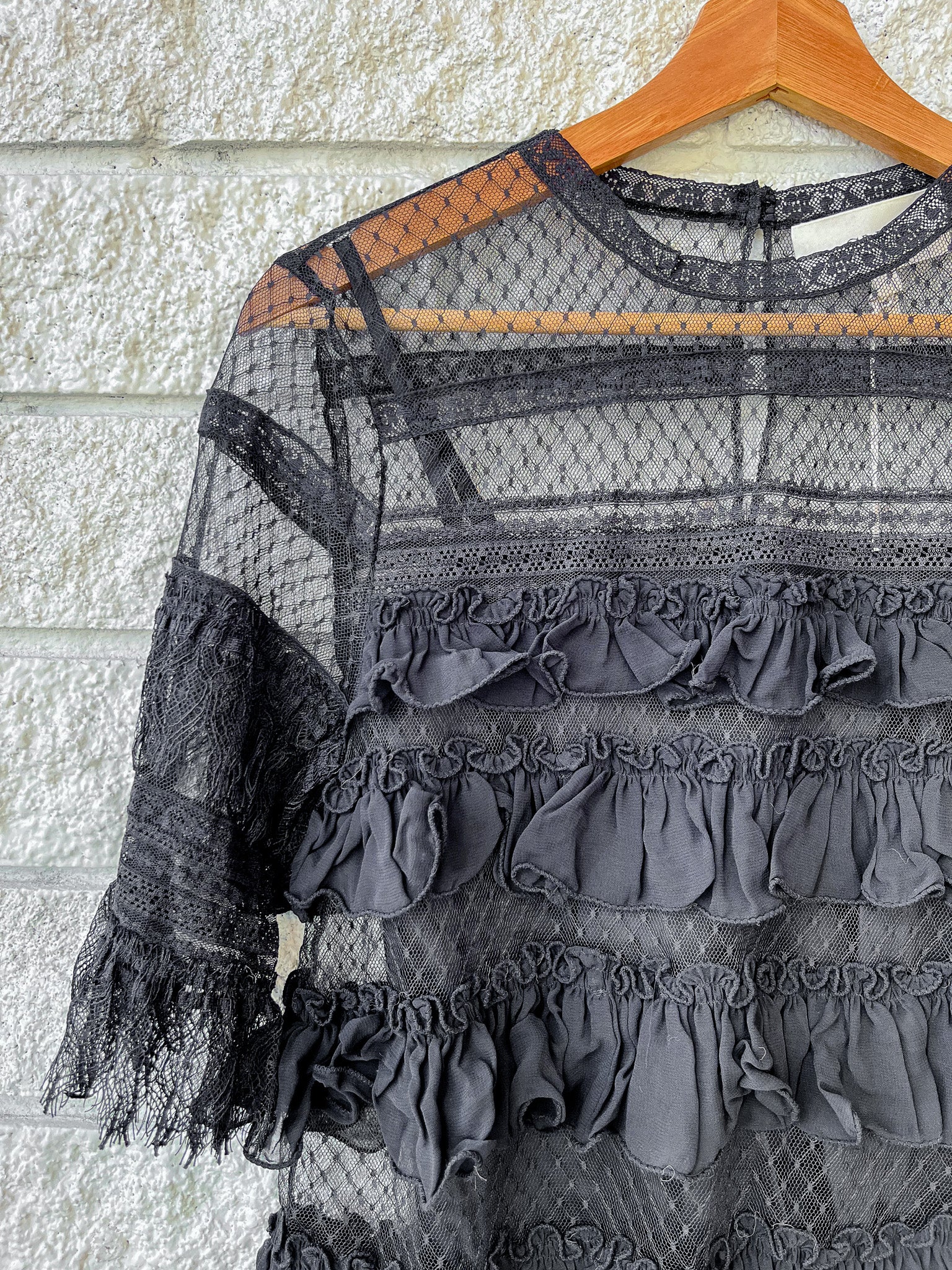 The Winter Mesh Flounce Top