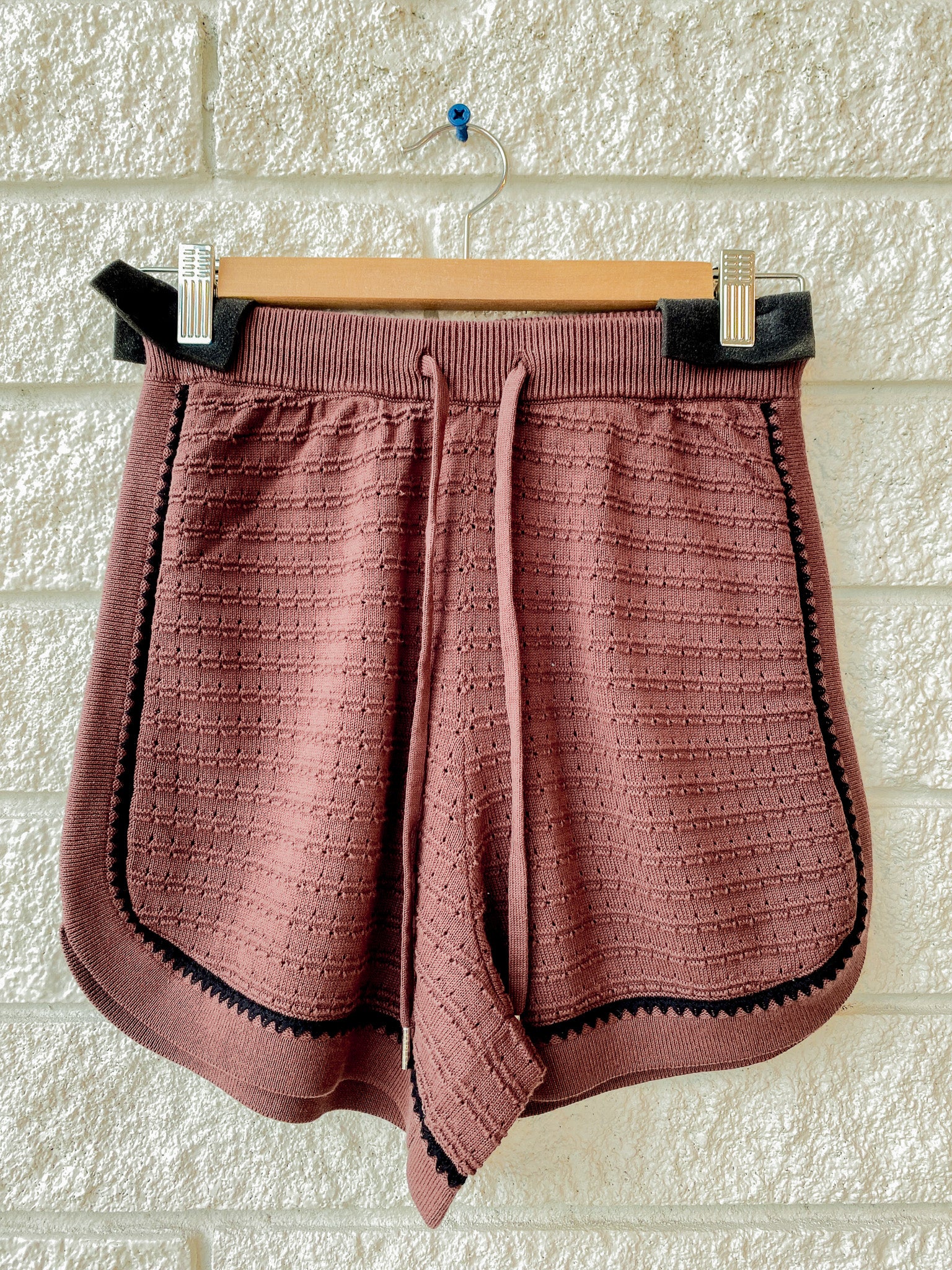 Morden Knit Short