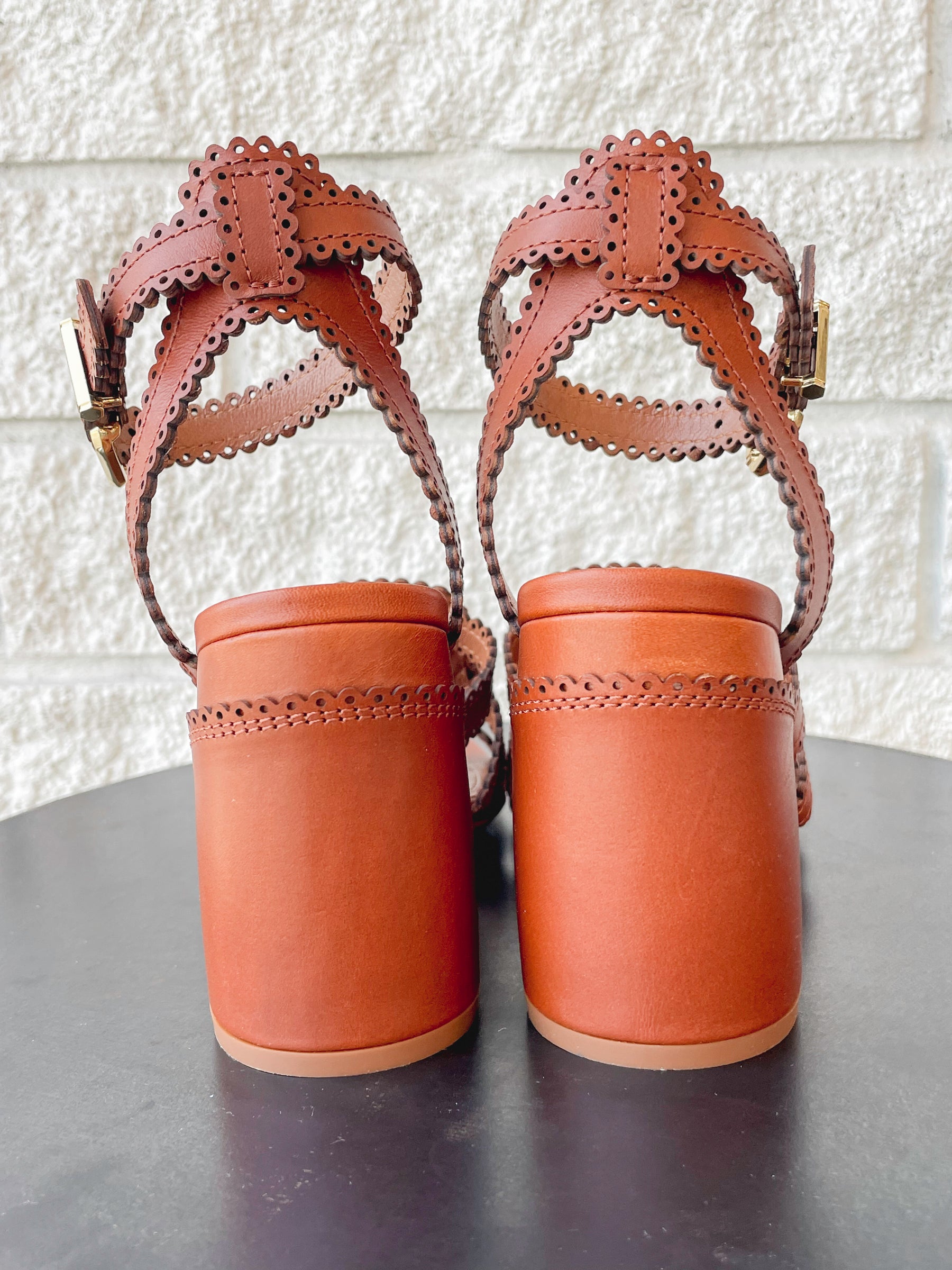 Goldie Sandal 85