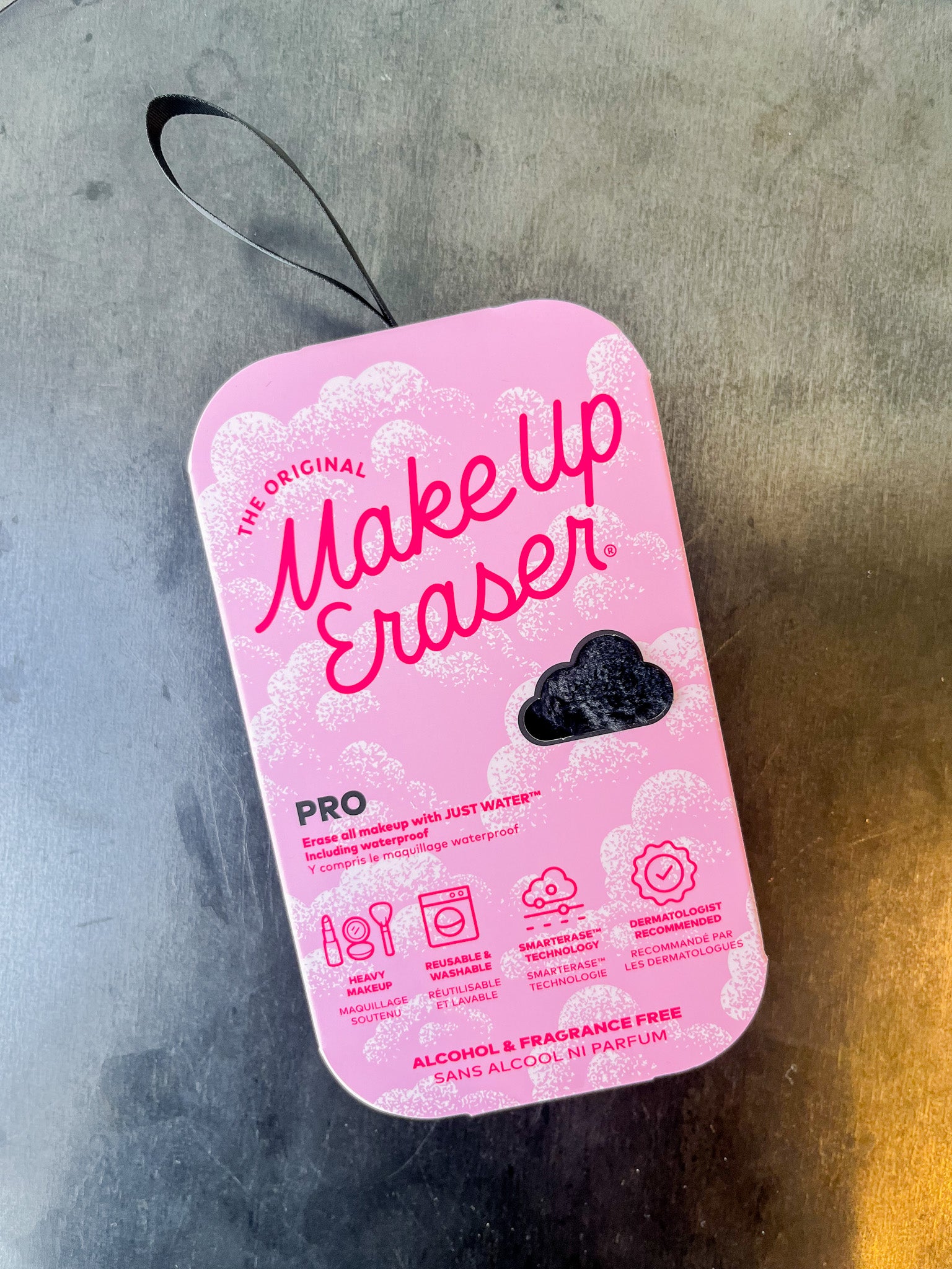 Chic Black MakeUp Eraser PRO