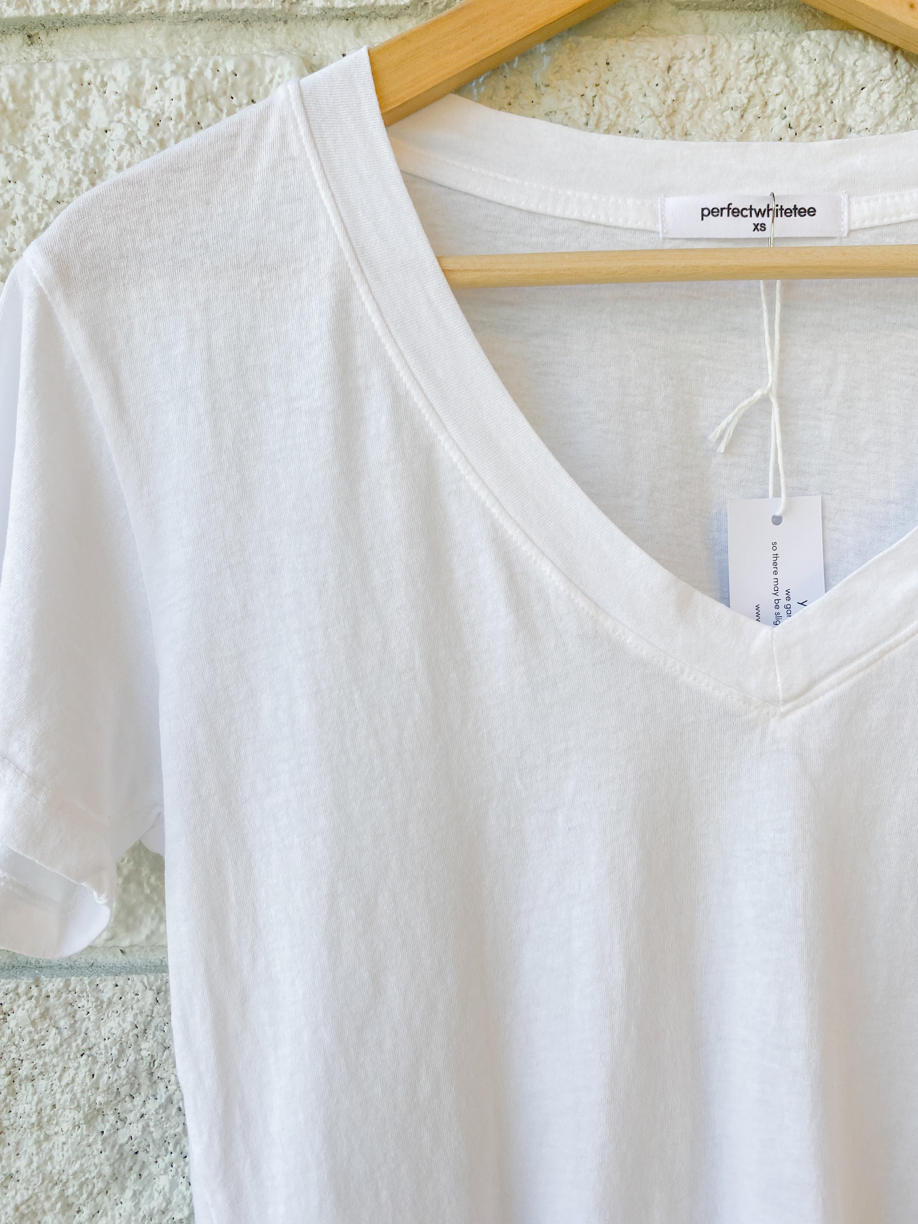 Hendrix SS Boxy V-Neck tee