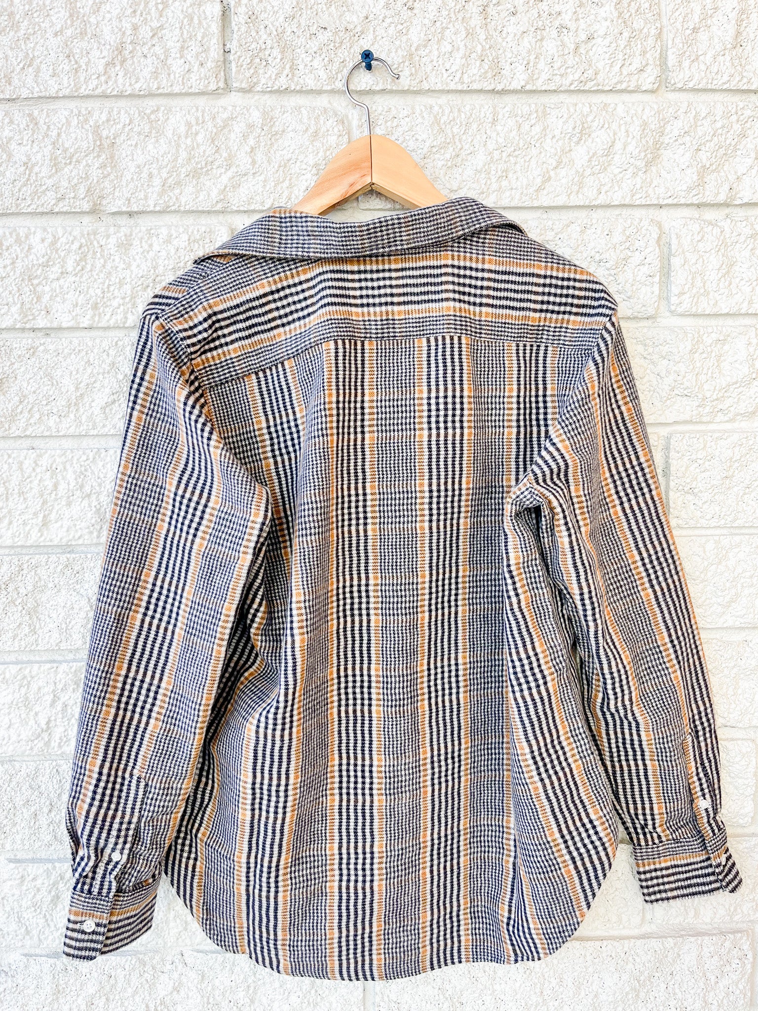 Eileen- relaxed button-up shirt