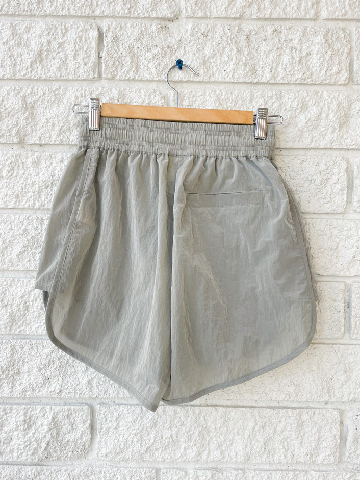Harmon High Rise Short 4