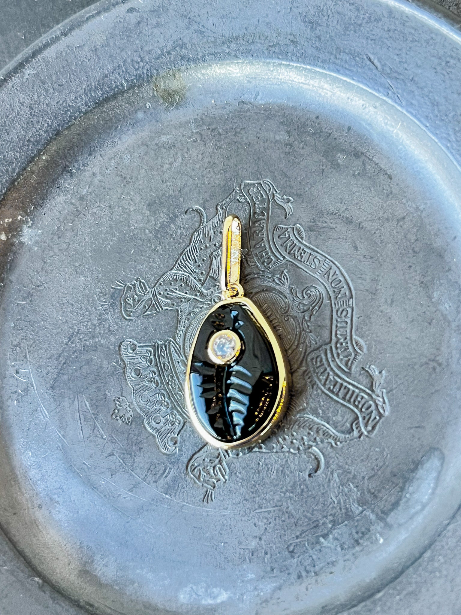 Cowrie Onyx Charm