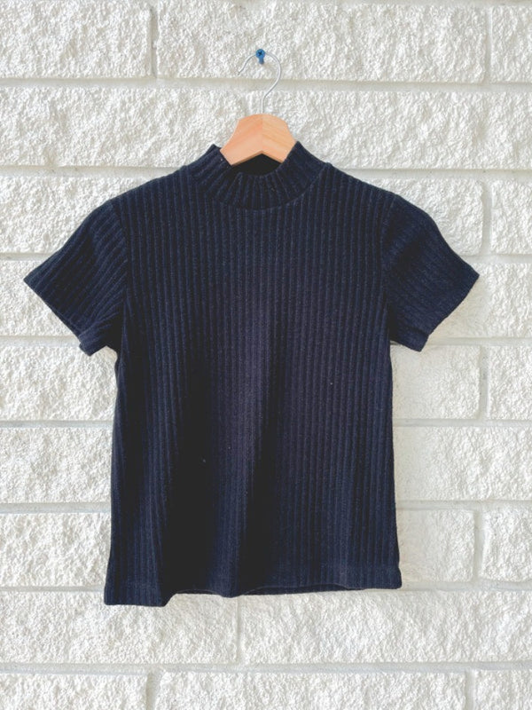Short Sleeve Mock Neck