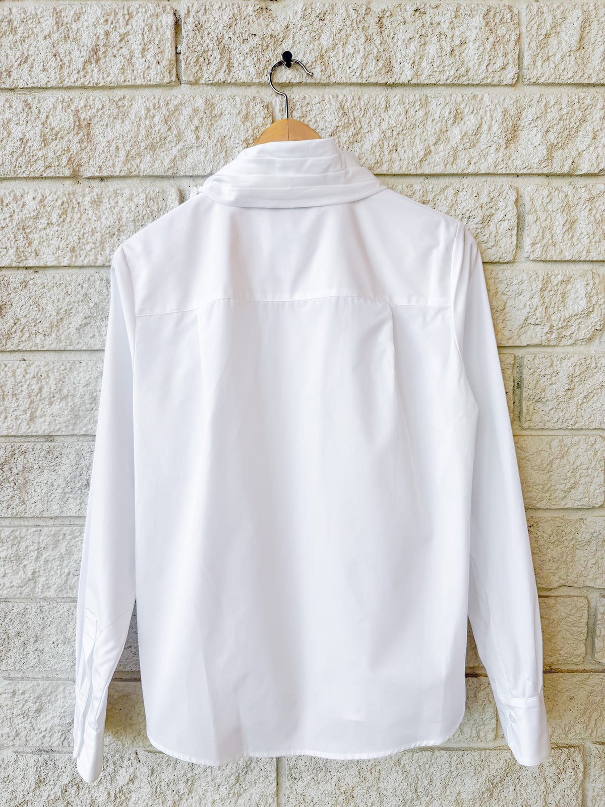 CB Top with Tie in Cotton Poplin