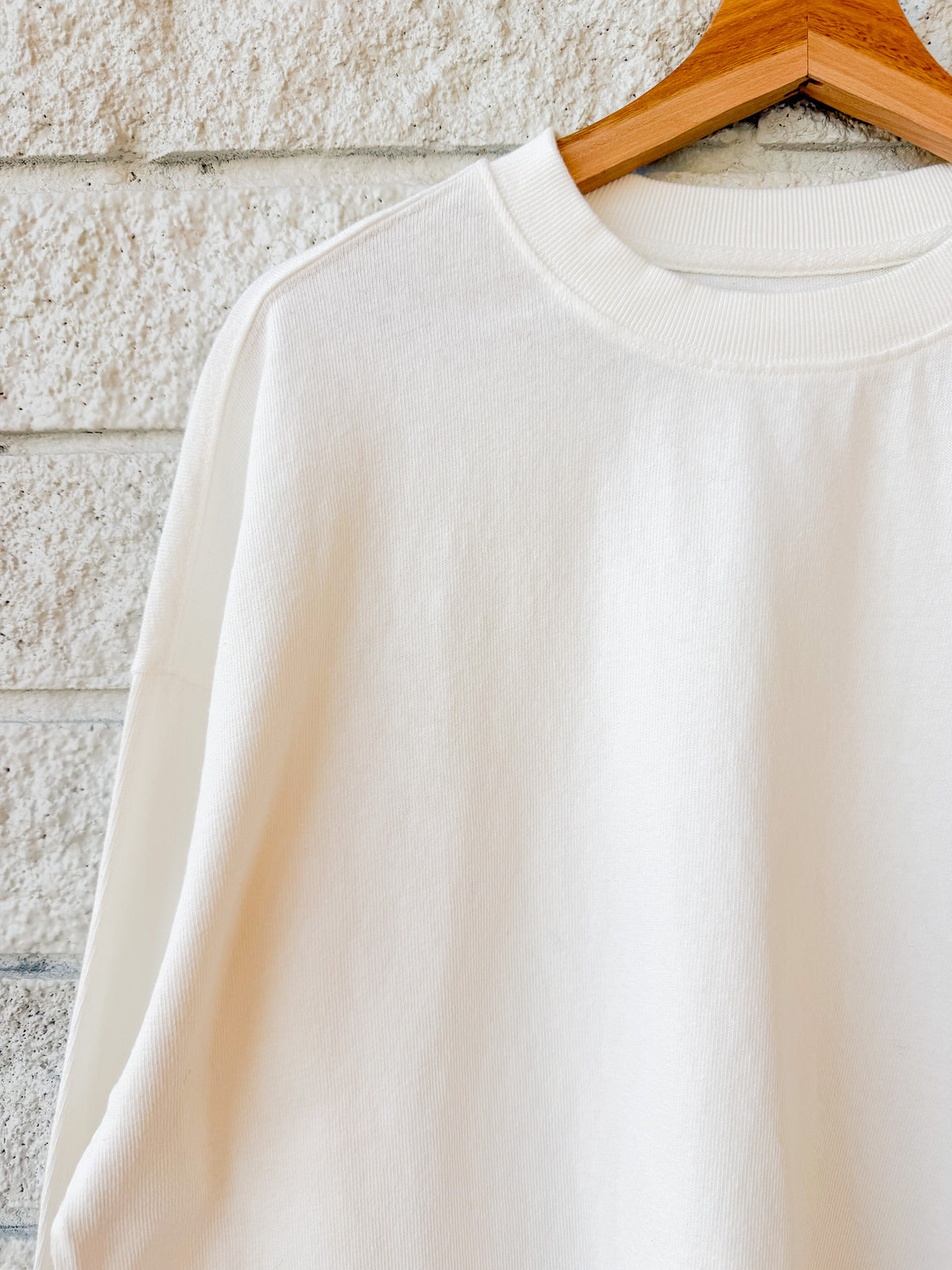 Naturelle Tee