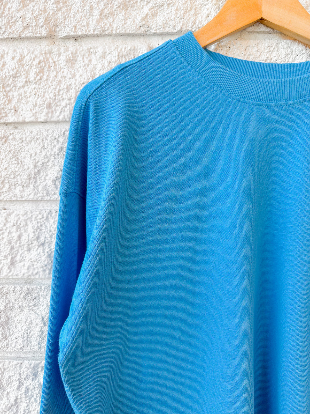 Naturelle Tee