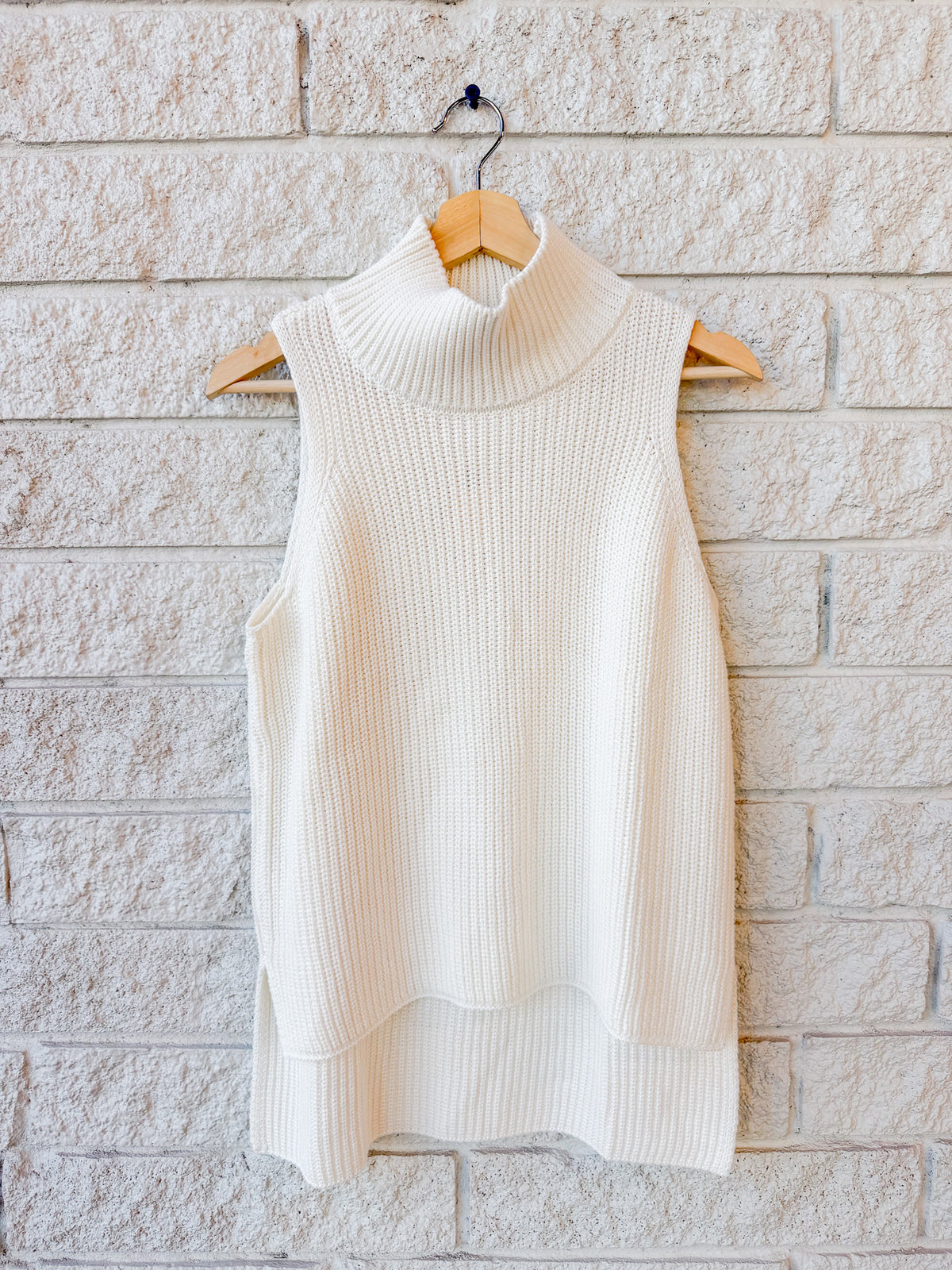 Montecito Tank