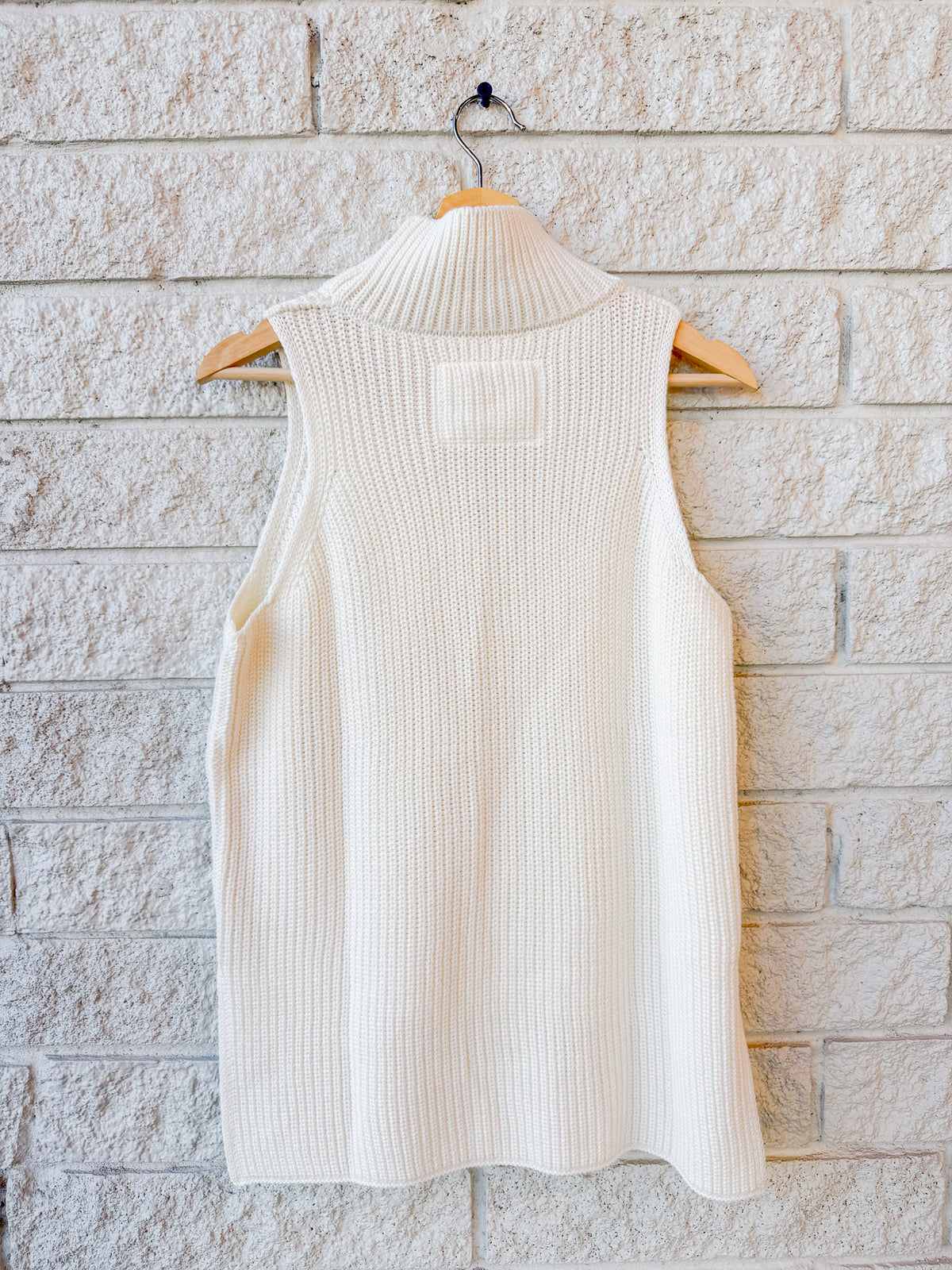 Montecito Tank