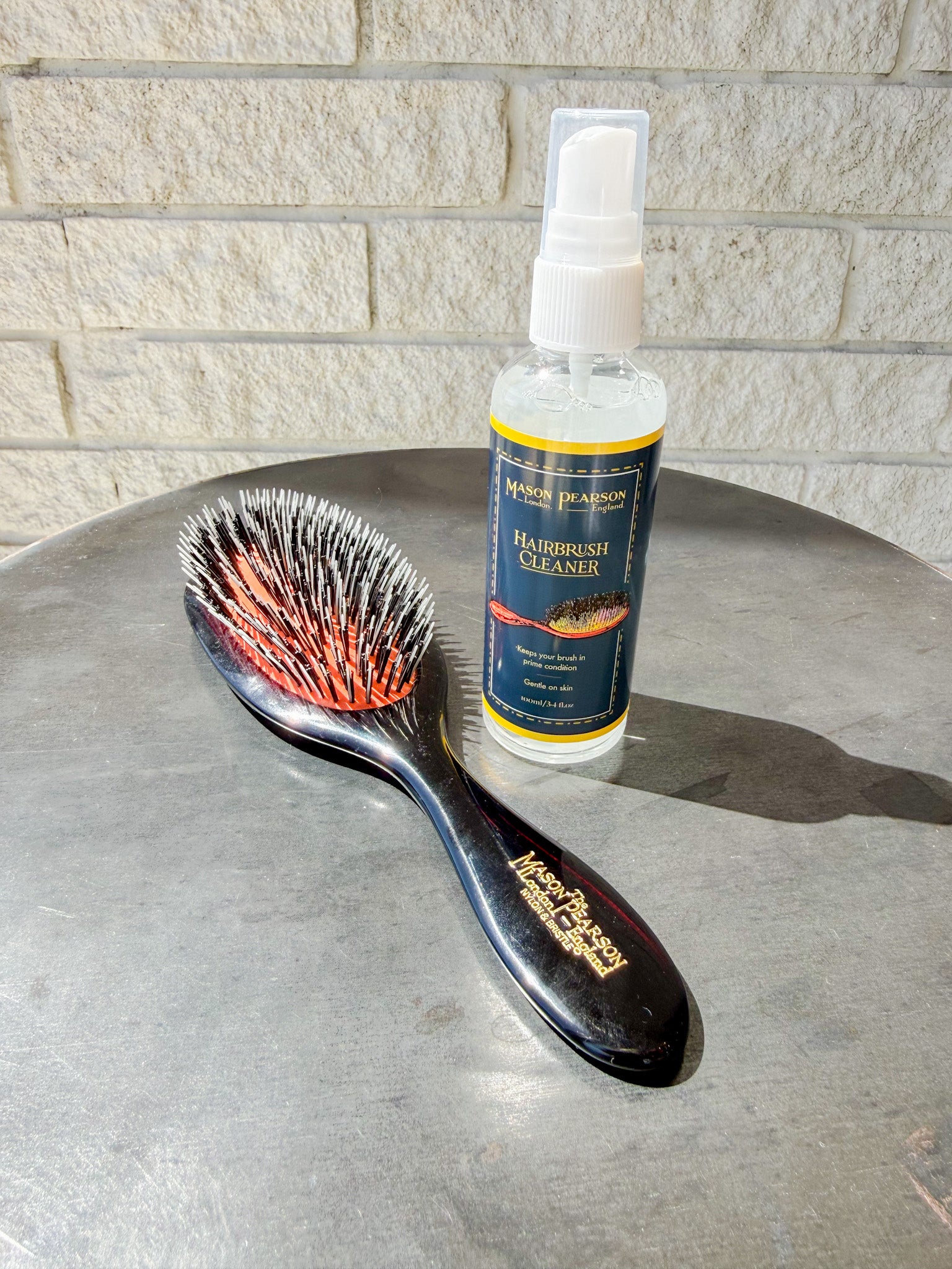 Hairbrush Cleaner