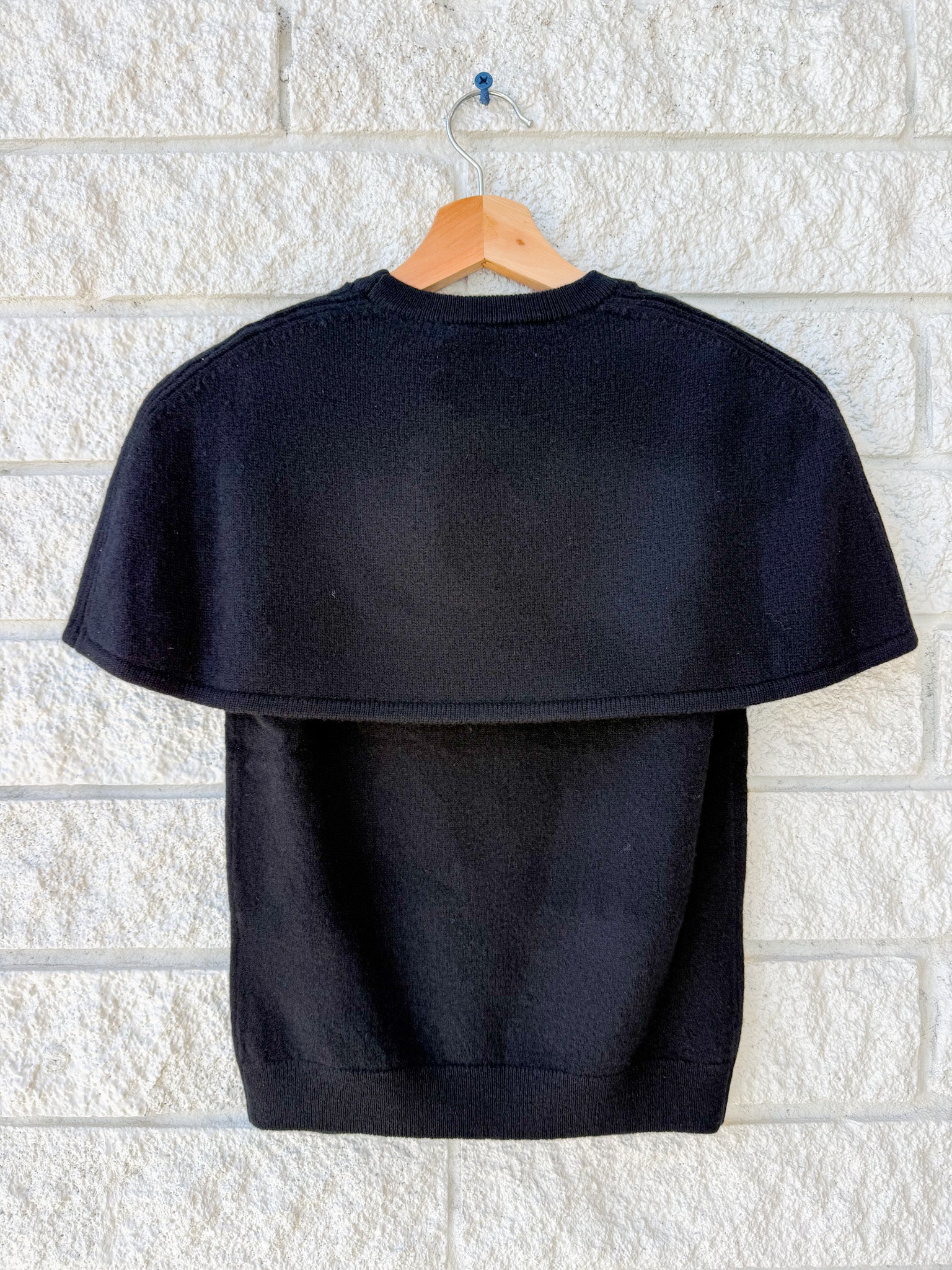 Yuki S/S Cape Top