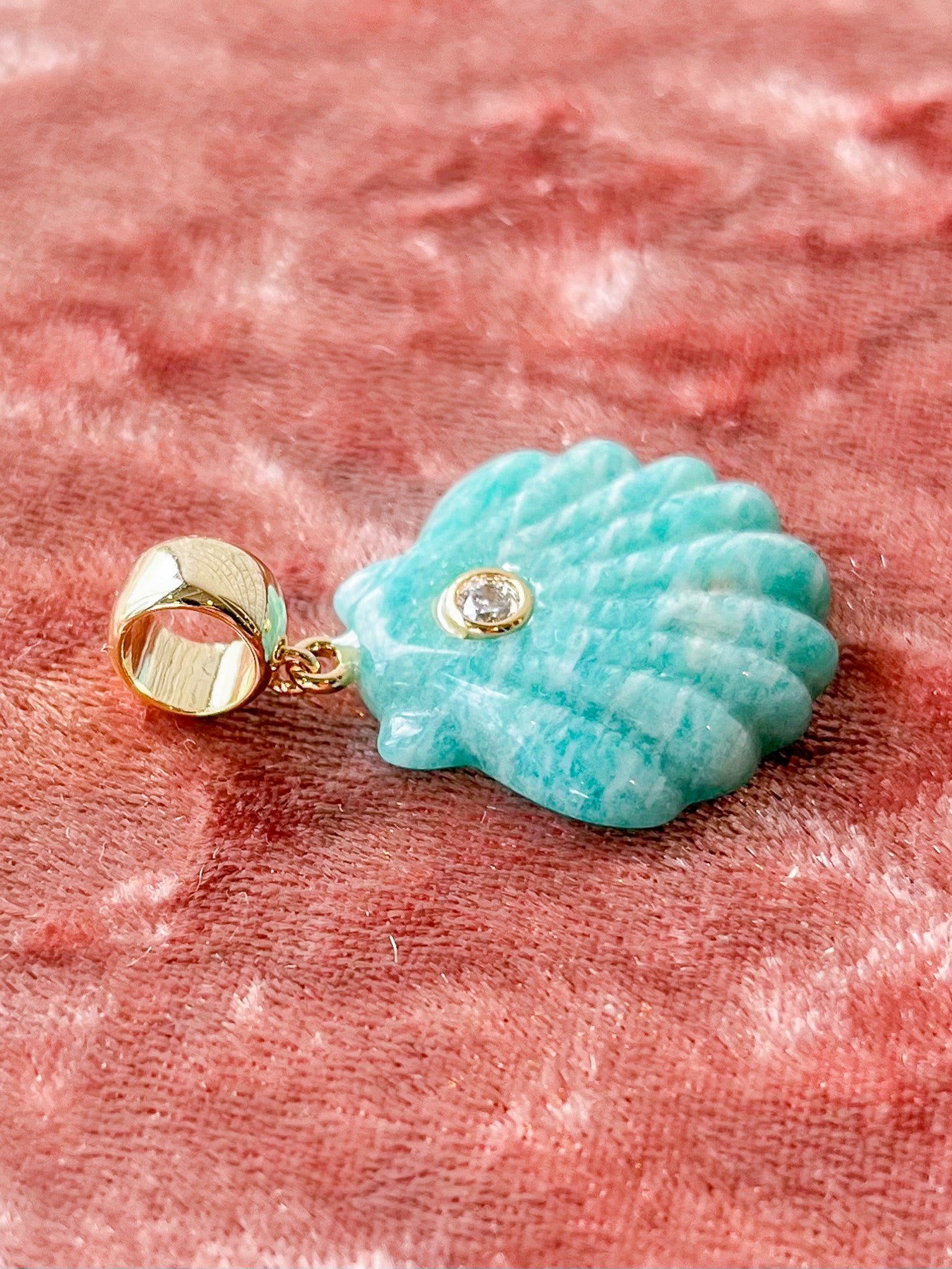 Coquille Amazonite Bail Charm