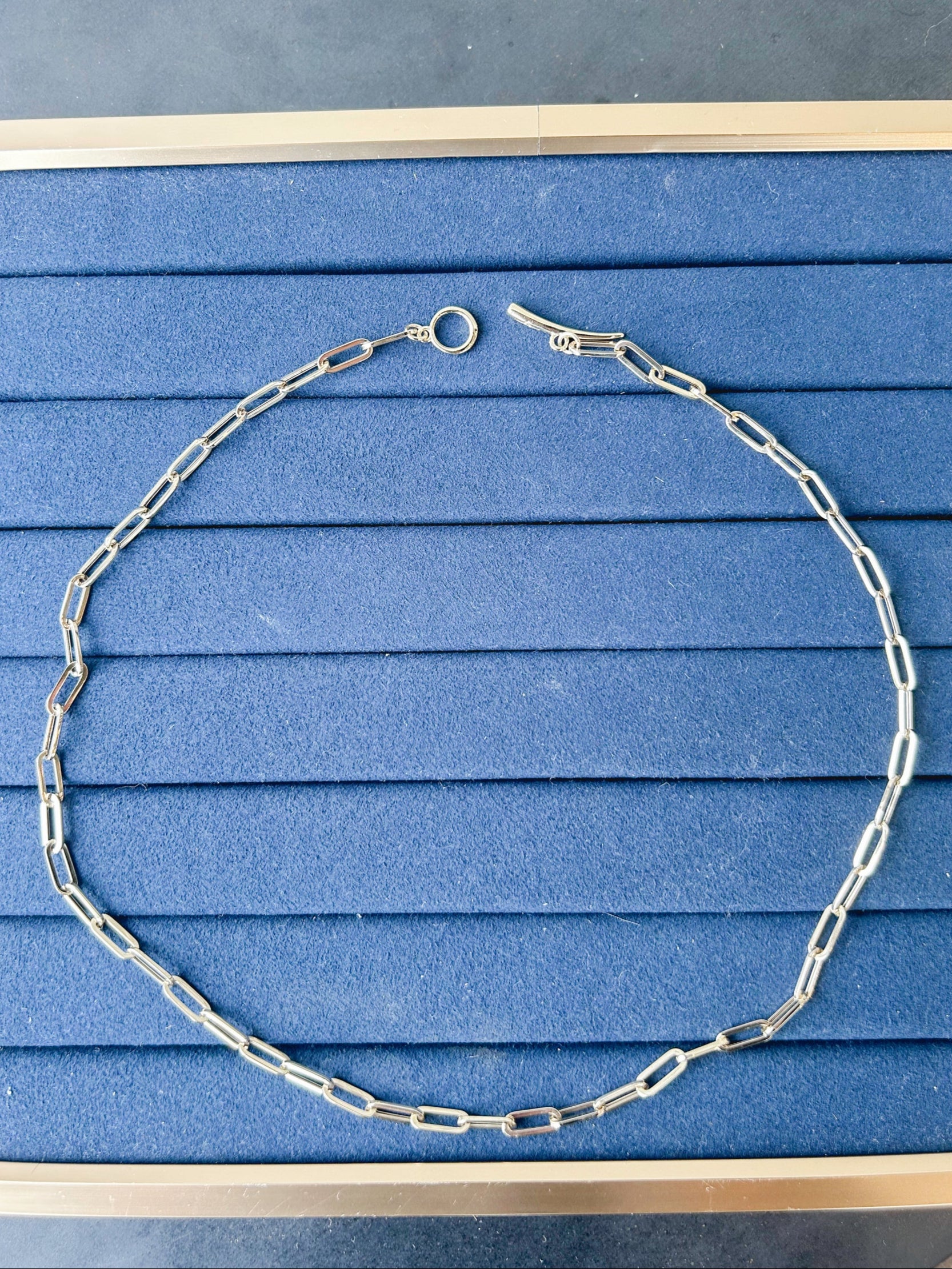 Fine Baby Rectangular Chain Necklace with Tusk Clasp
