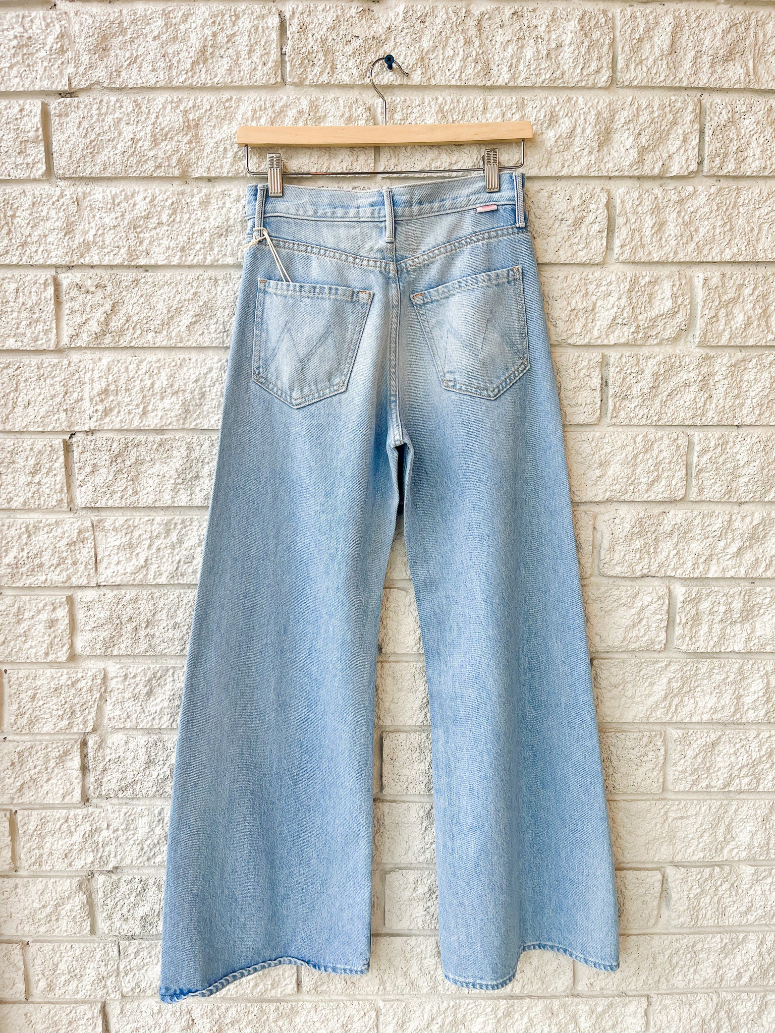 The Lemon Twist Sneak