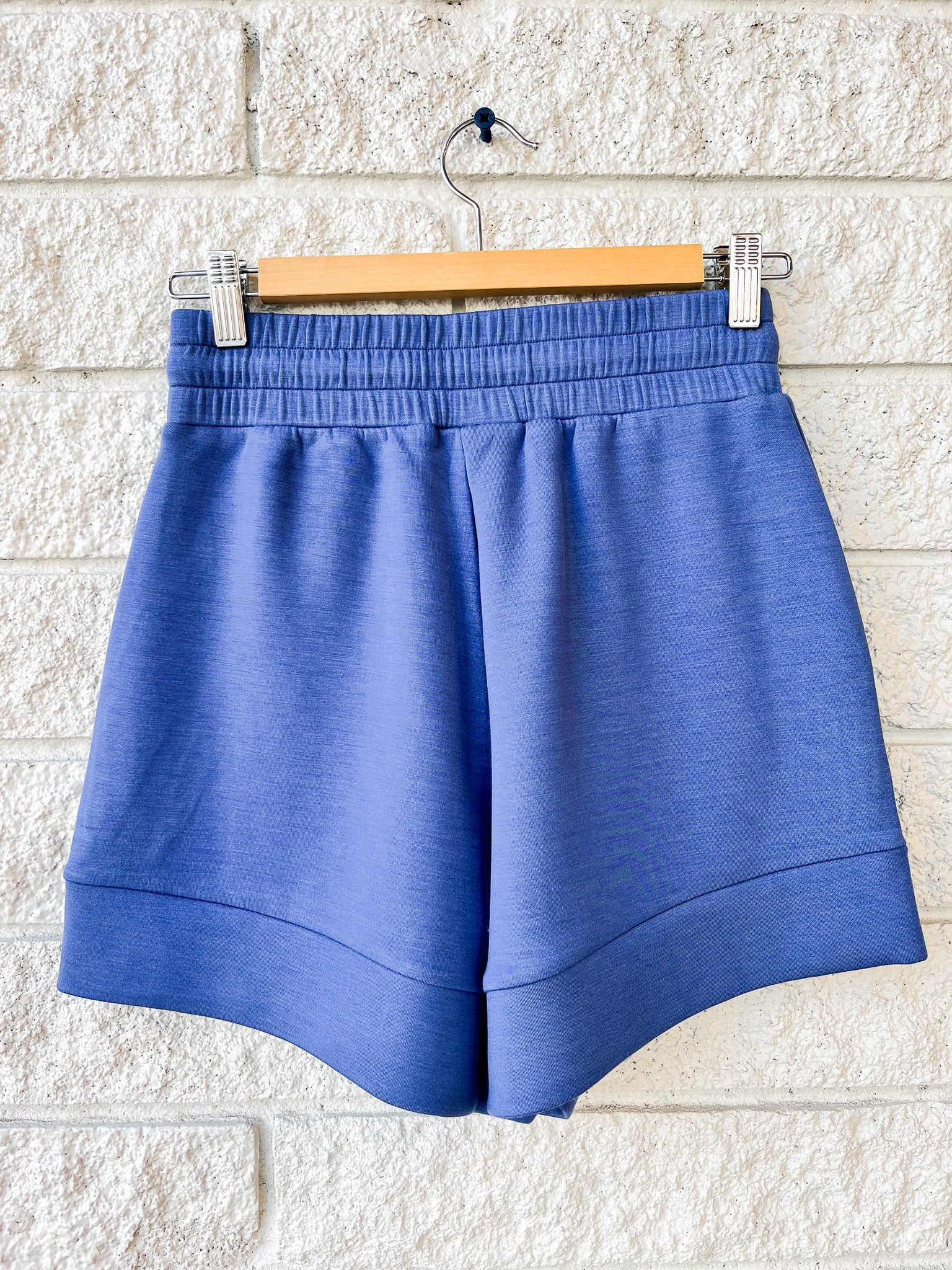 Atrium High Rise Short 4.5