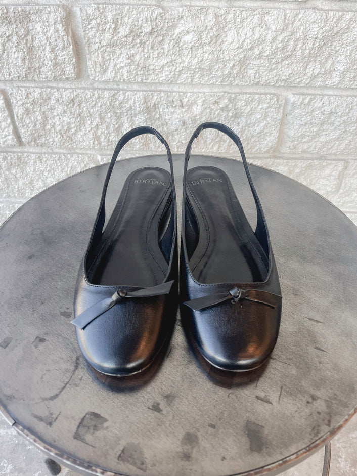 Slim Clarita Flat