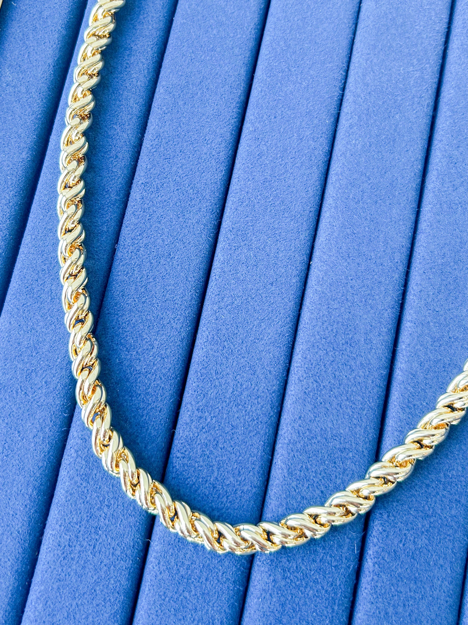 Rizzo Necklace