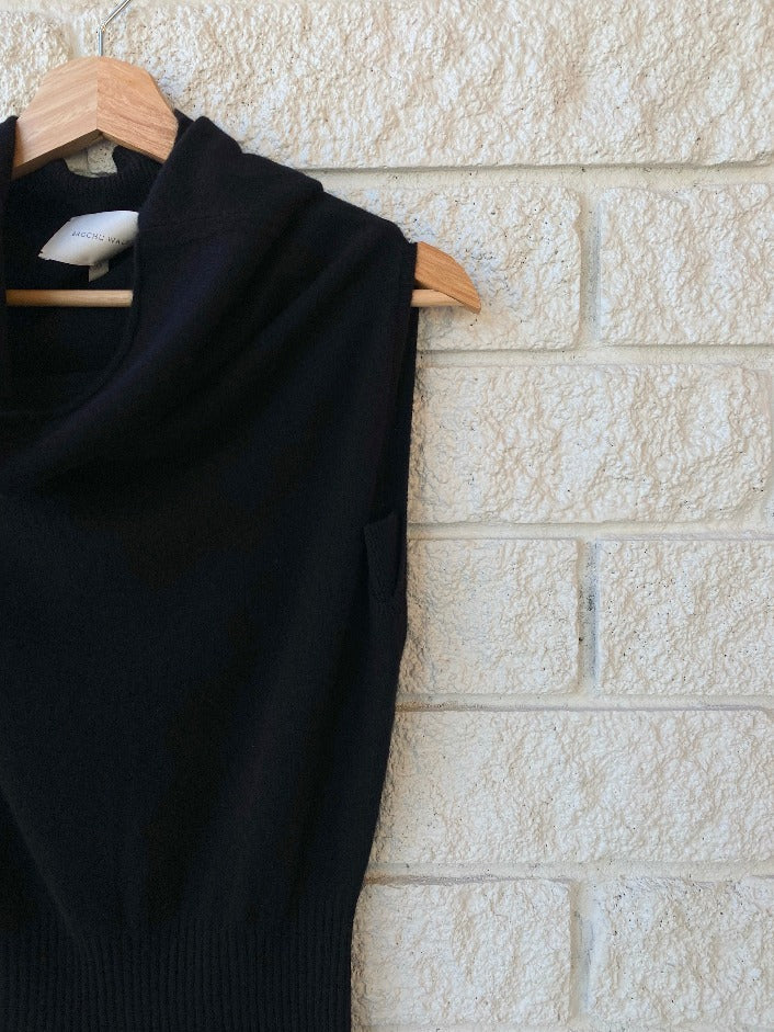Lori Sleeveless Dress
