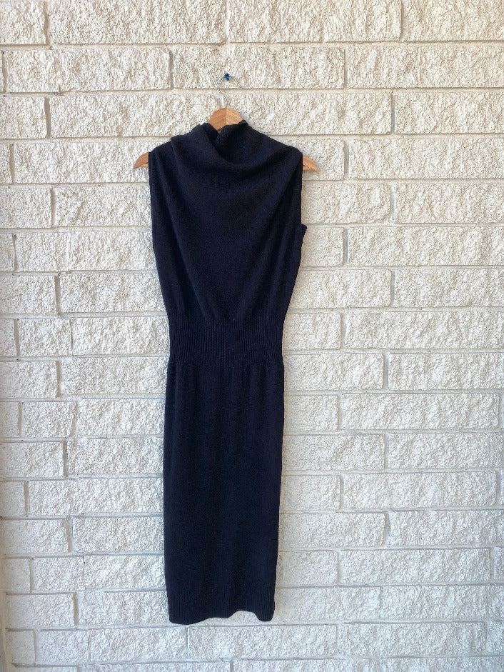 Lori Sleeveless Dress
