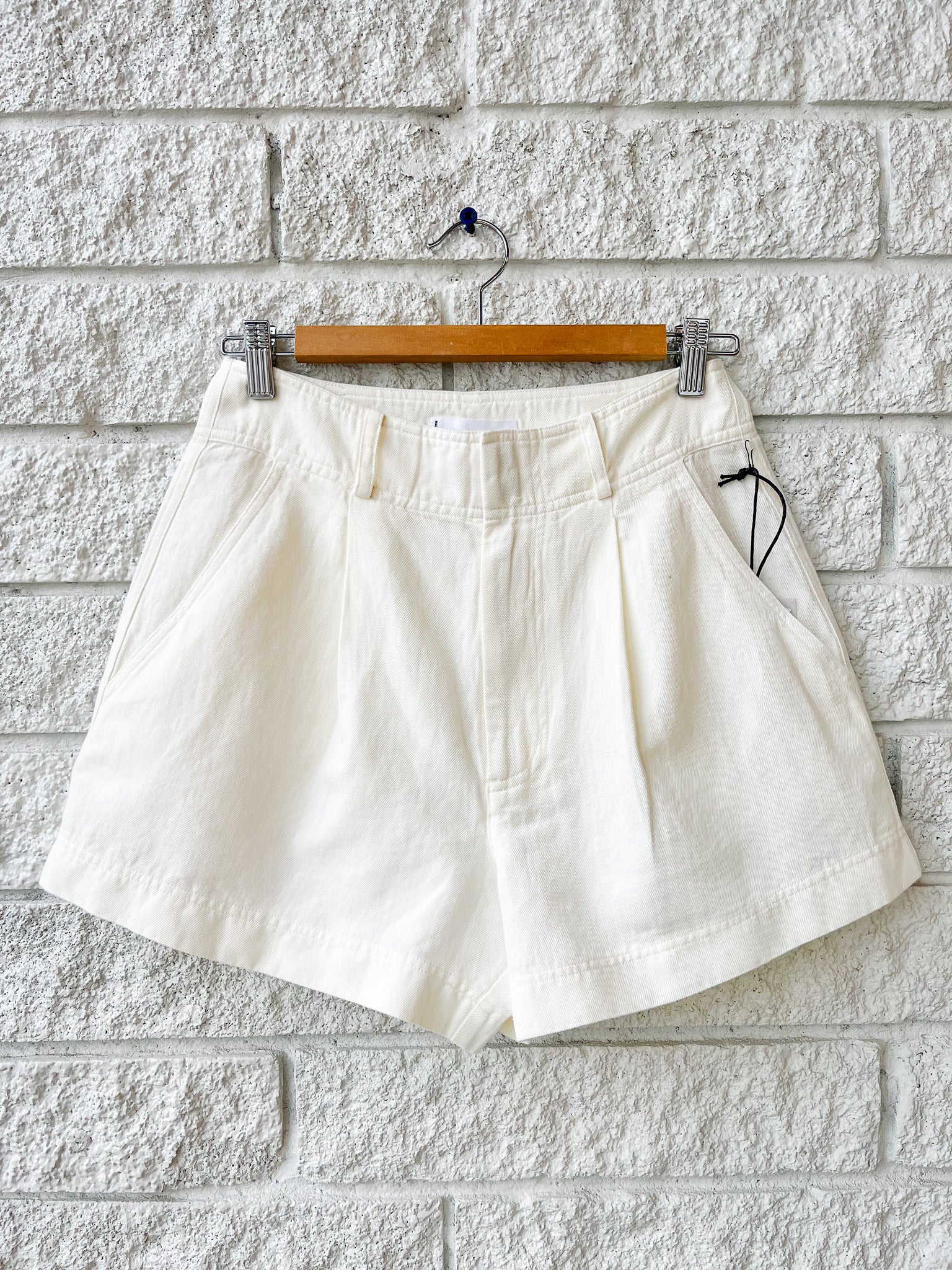 Short Bari Short