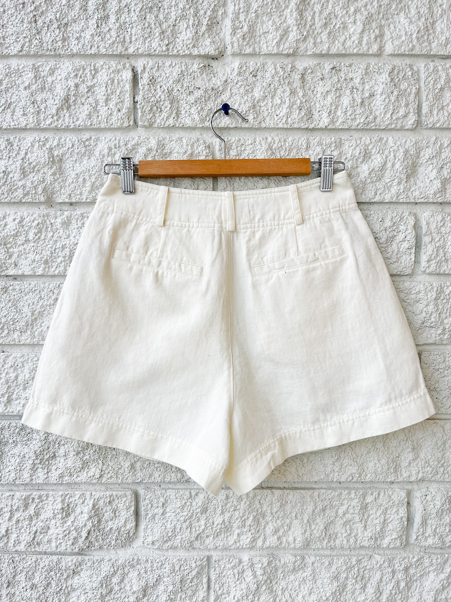 Short Bari Short