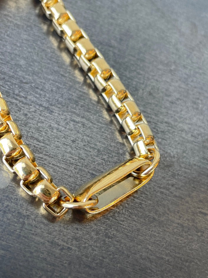 Lella Necklace