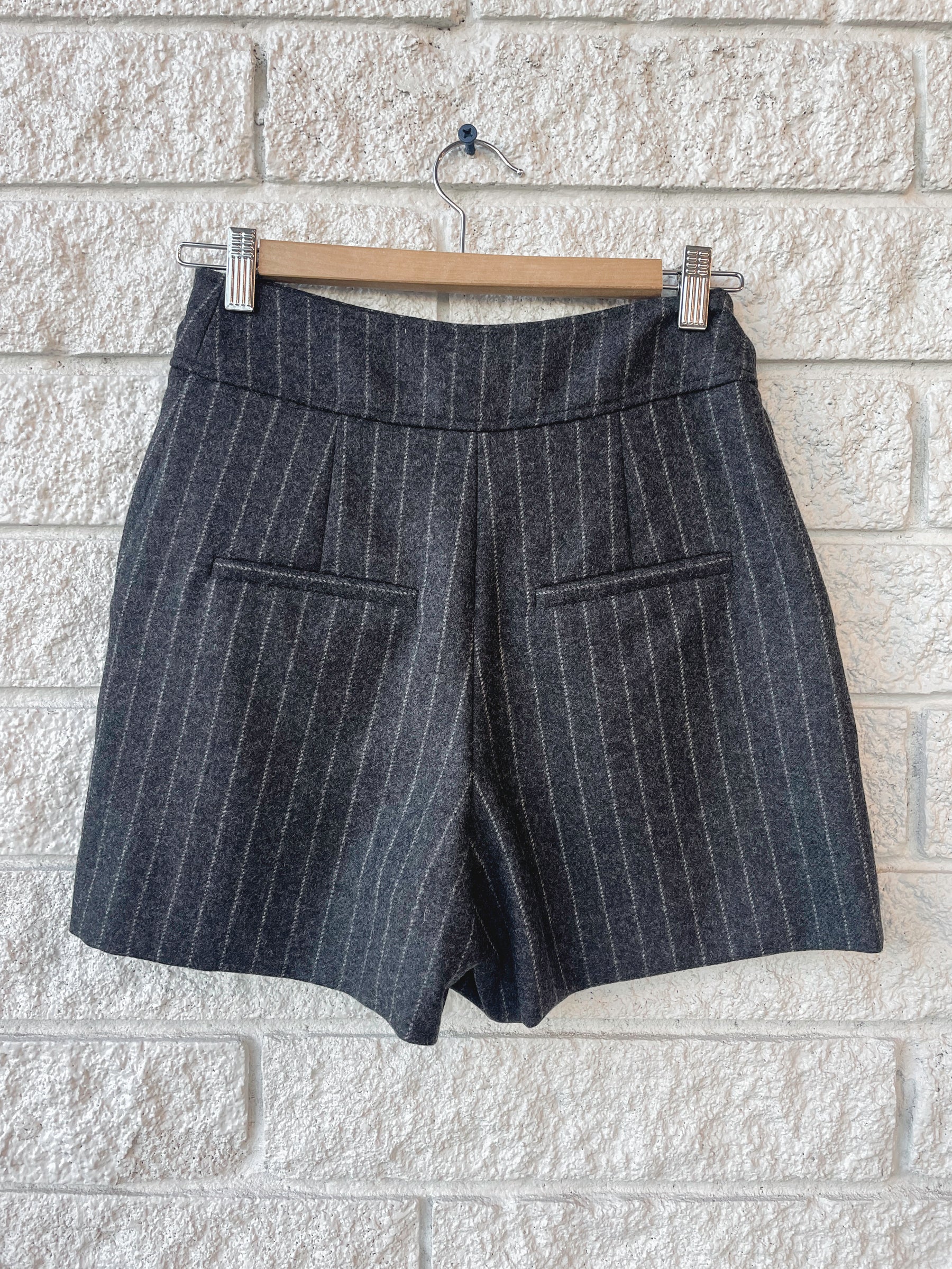 Haina Short