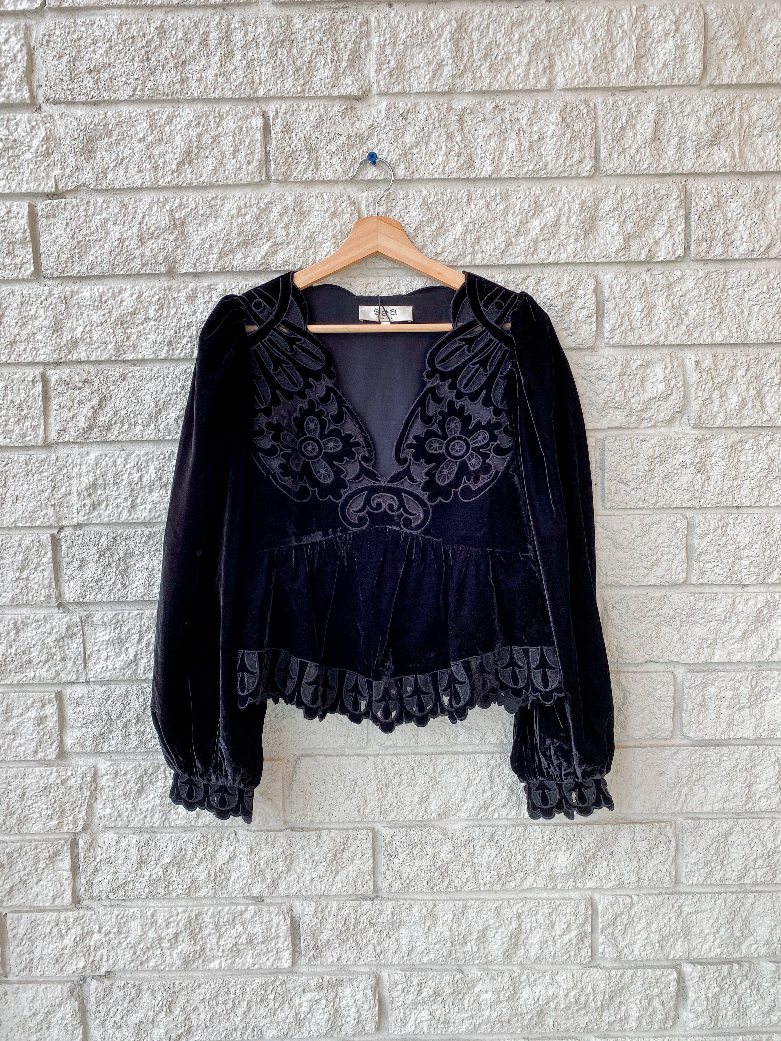 Dana Embroidery Velvet L/SLV Top