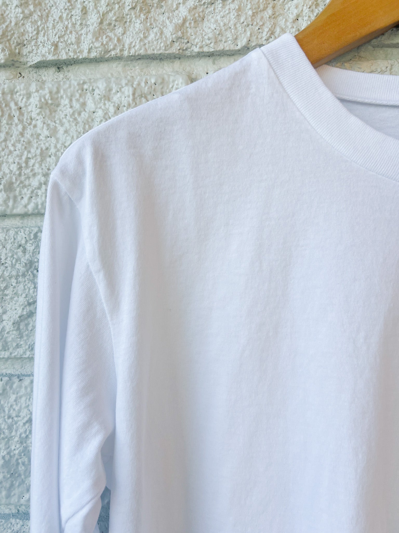 Peyton- Crew Long Sleeve Tee