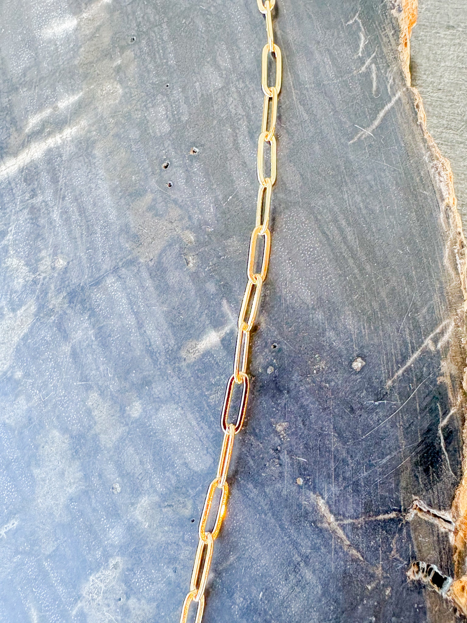 Lea Pearl Lariat Necklace