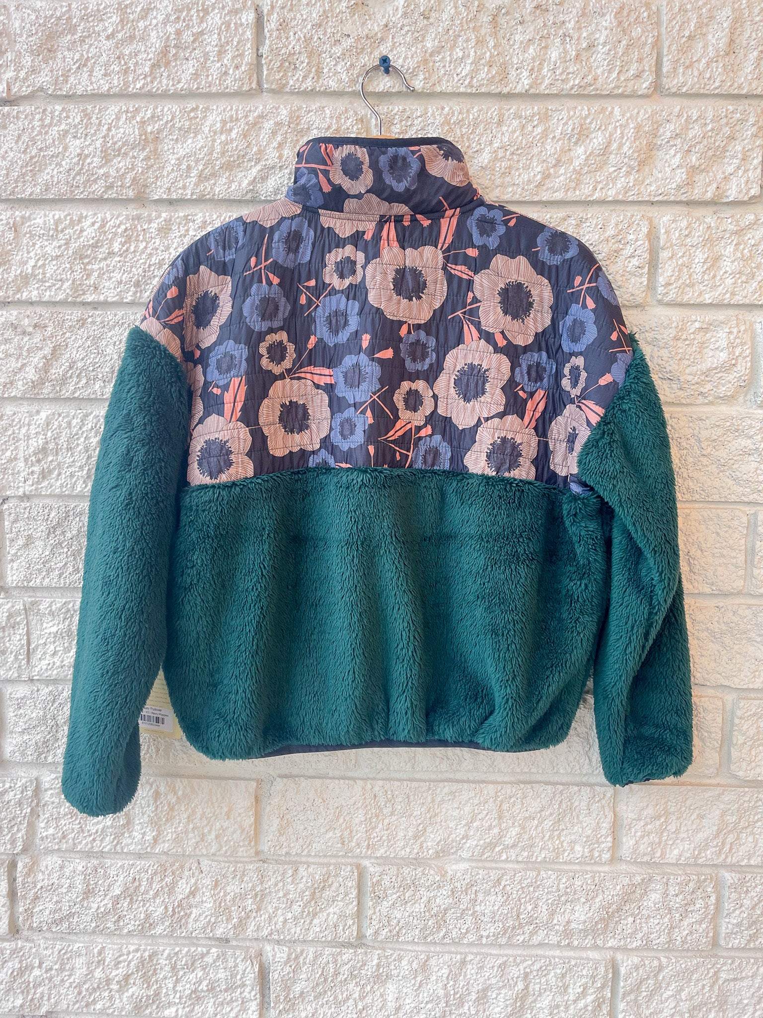 Casey Pullover