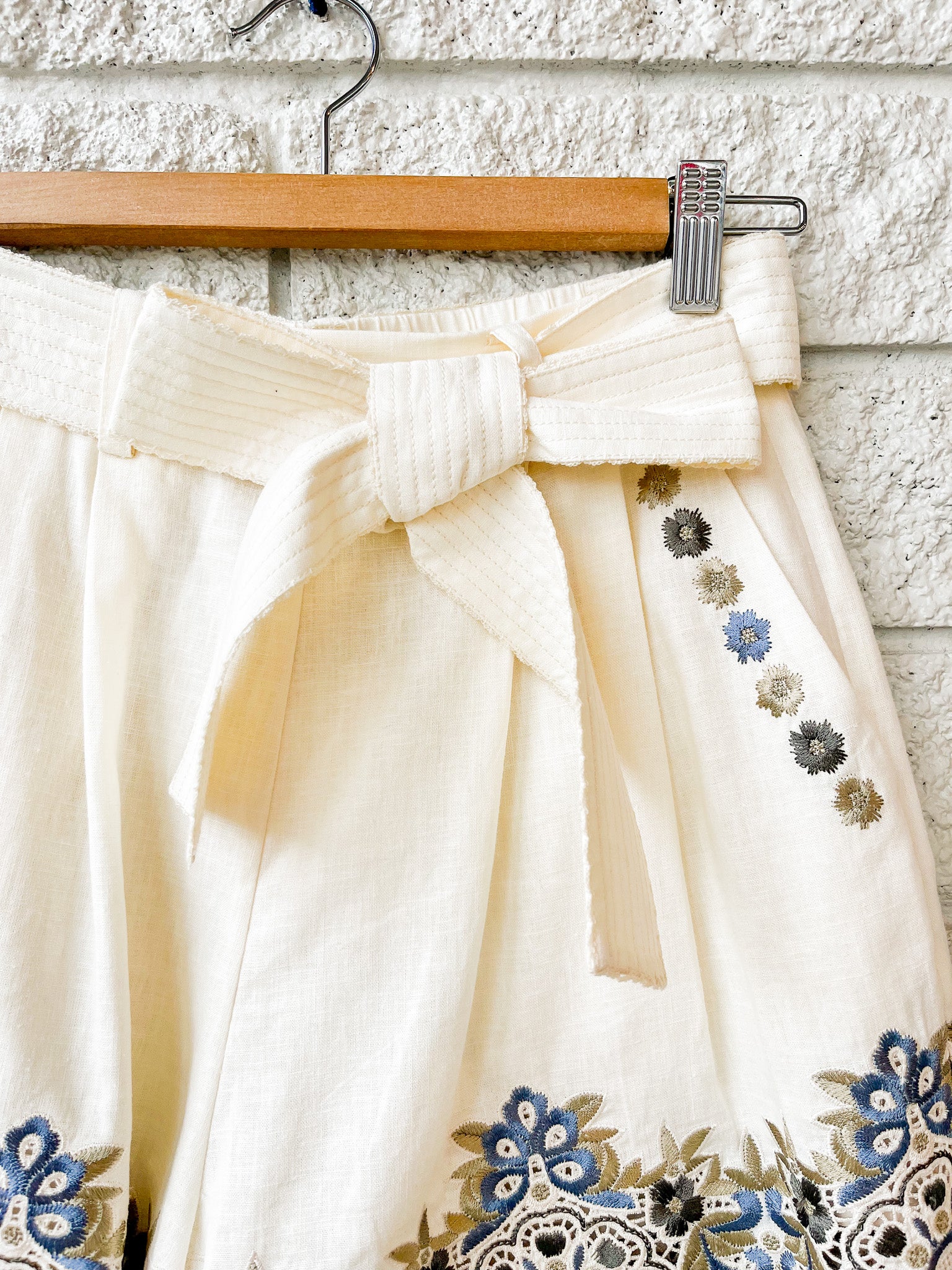 Charlize Short Ivory Grinkgo