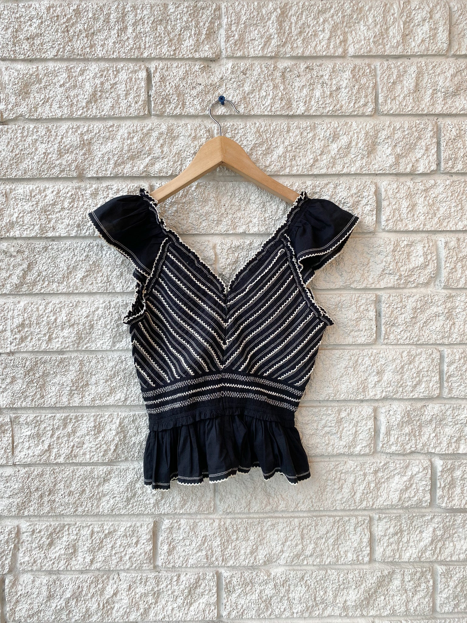Mable Cambric Flutter Slv Pleated Top