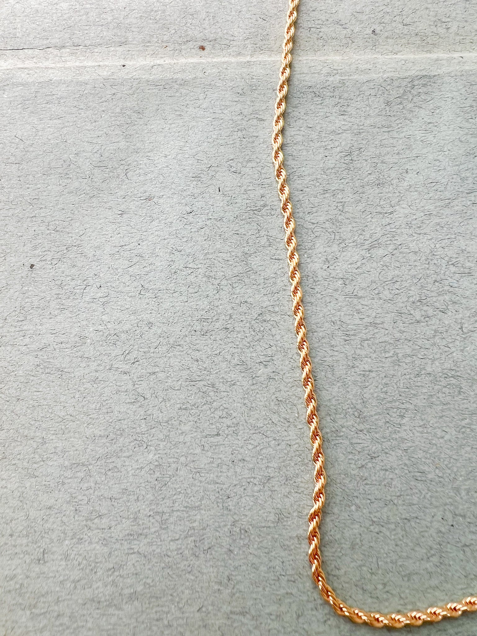 Mini Bowie Necklace 18”-20”