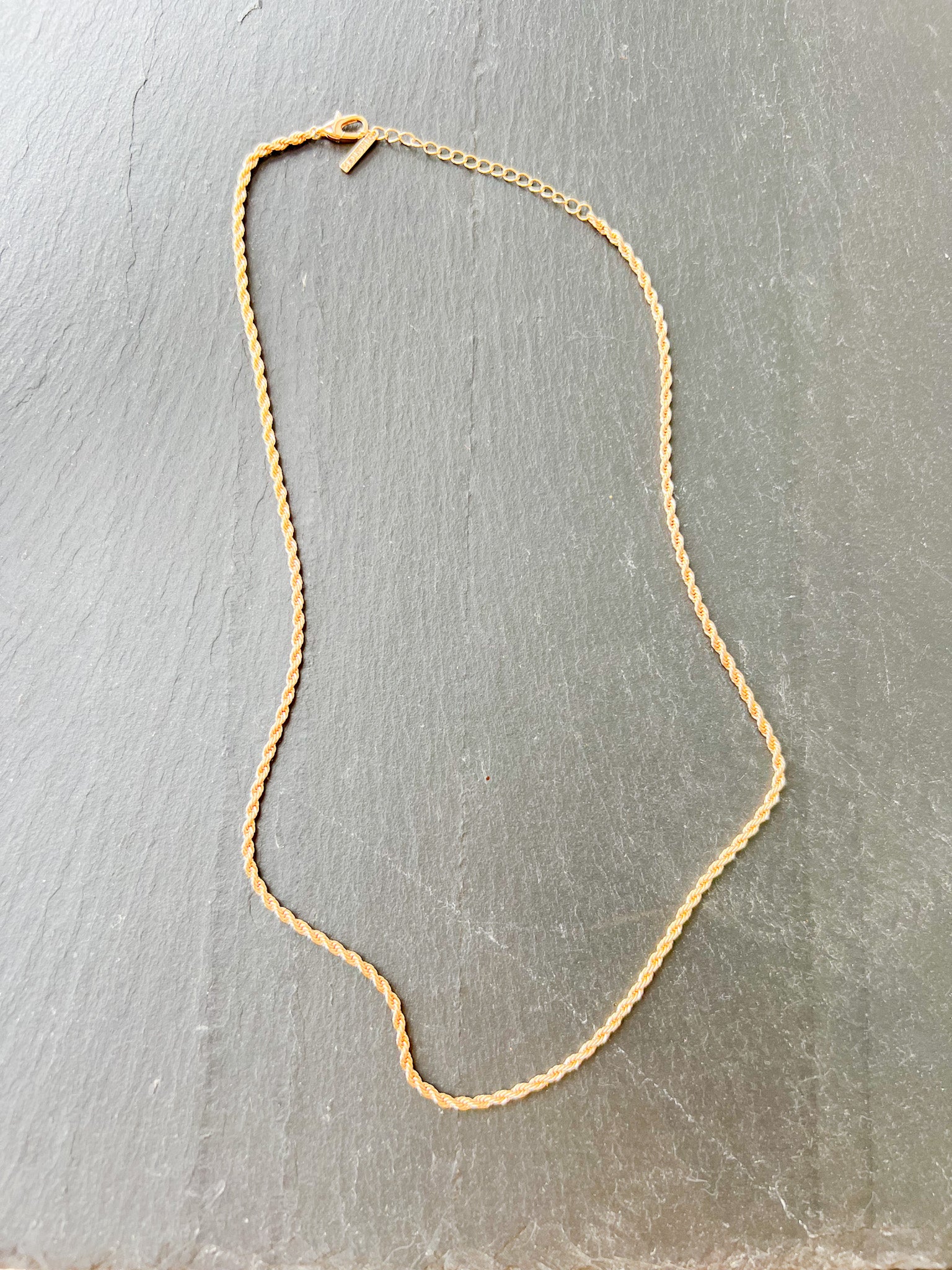 Mini Bowie Necklace 18”-20”