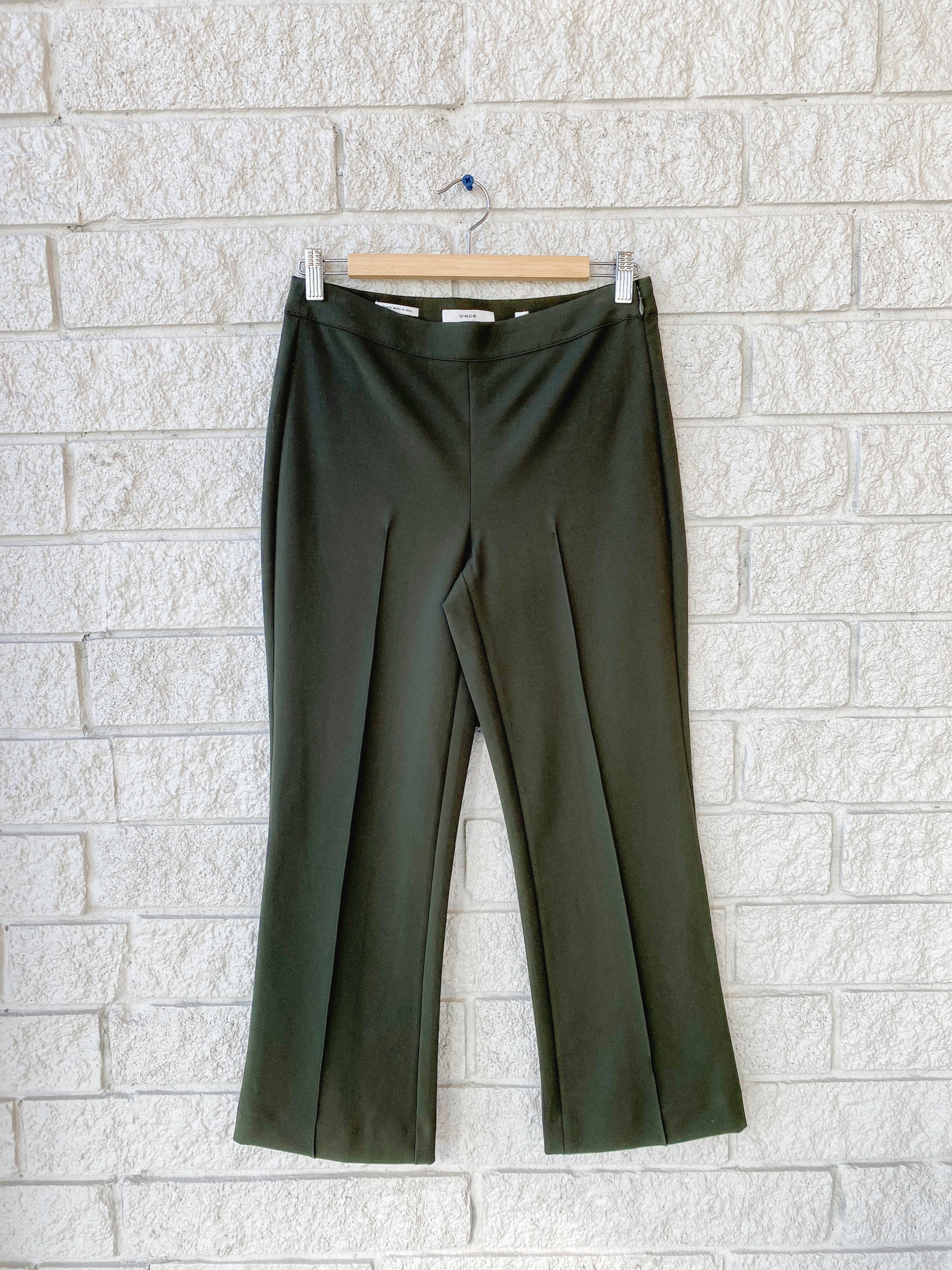 Mid-Rise Pintuck Crop Flare Pant in Trousers