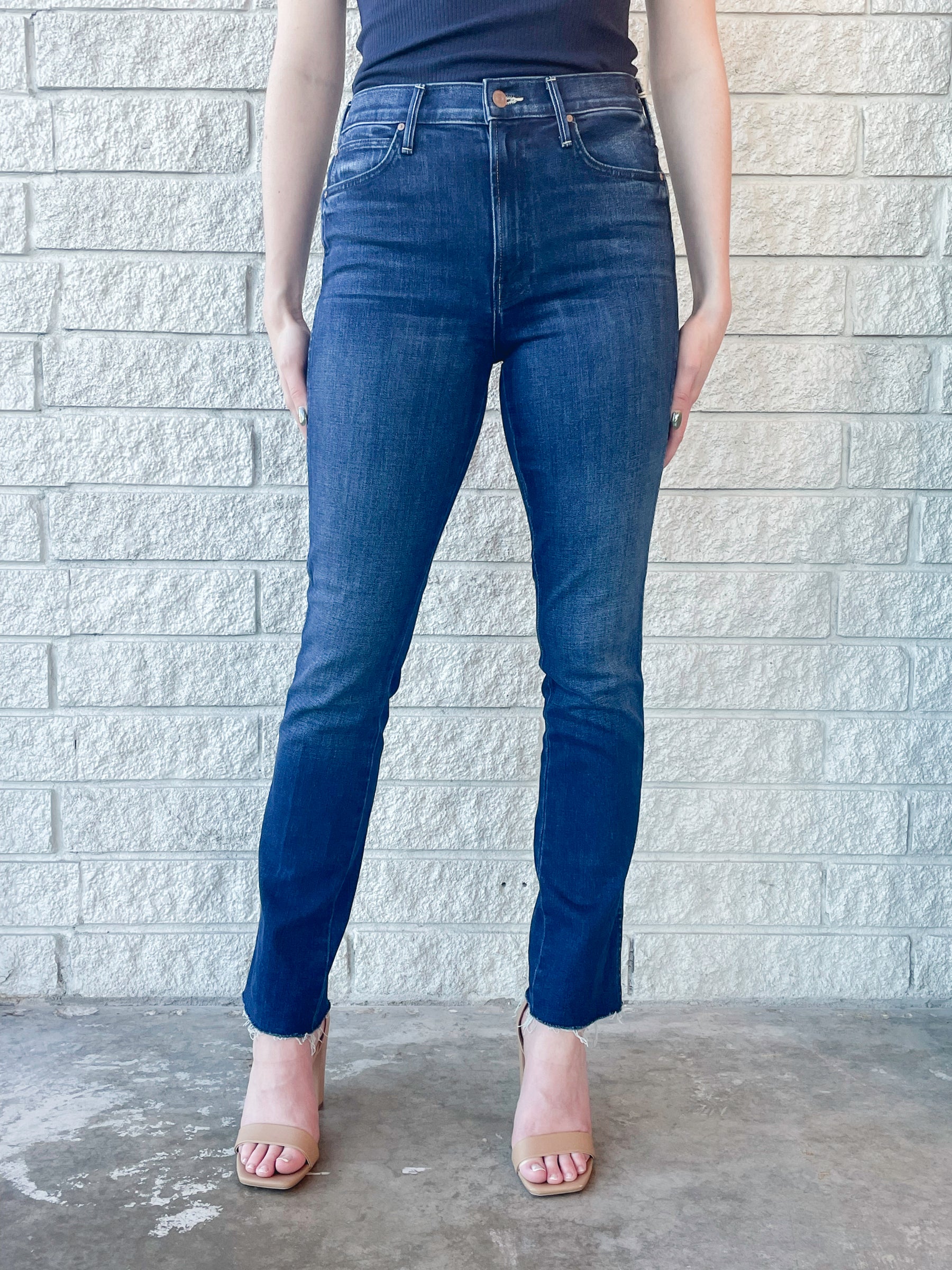 High Waisted Rascal Slice Sneak Fray Jean