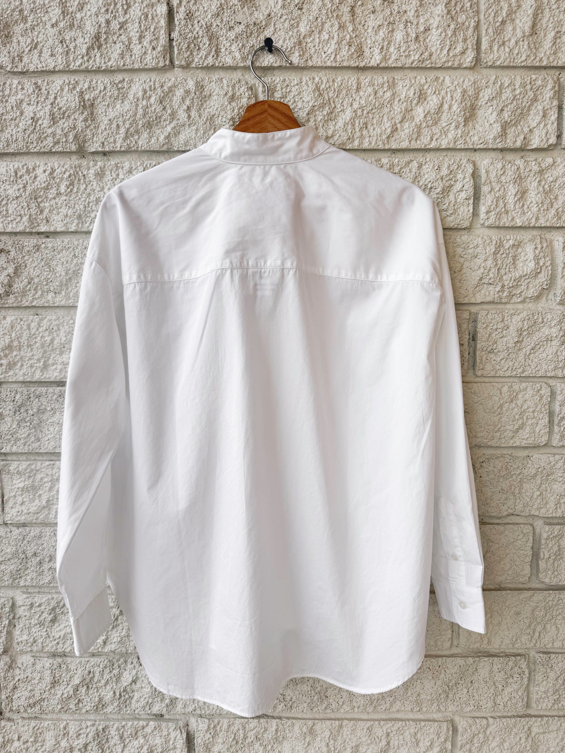 Victoria Womens Collarless Button Down