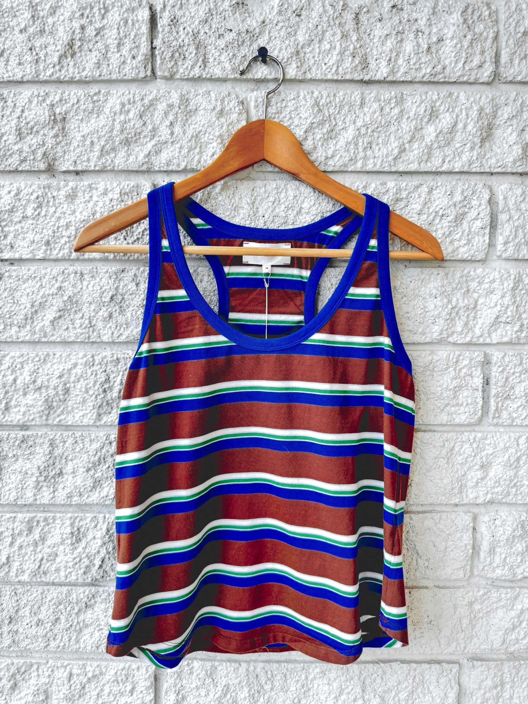 Jett Tank