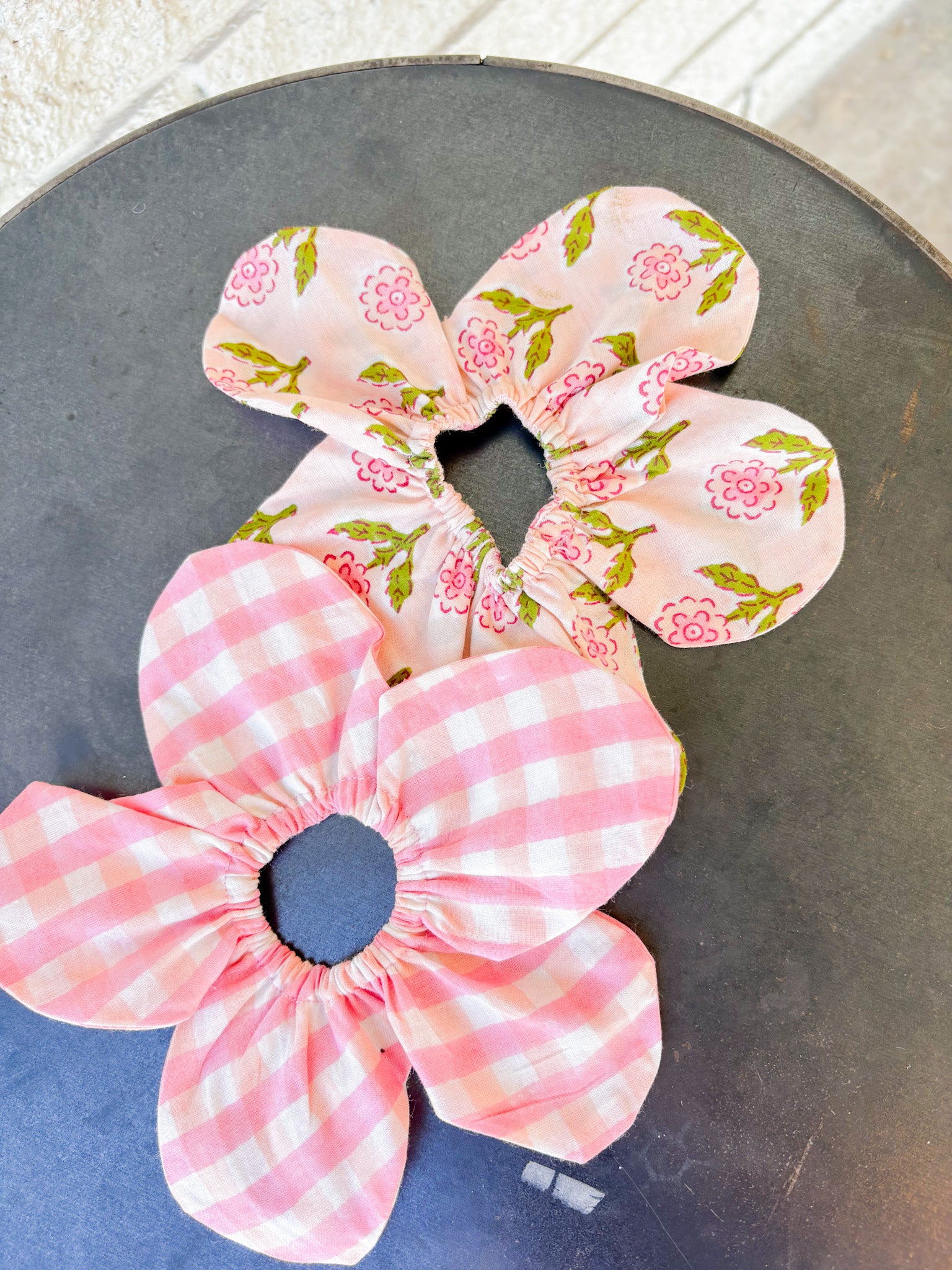 Jaipur Block Print Flower Scrunchie Set in Pink