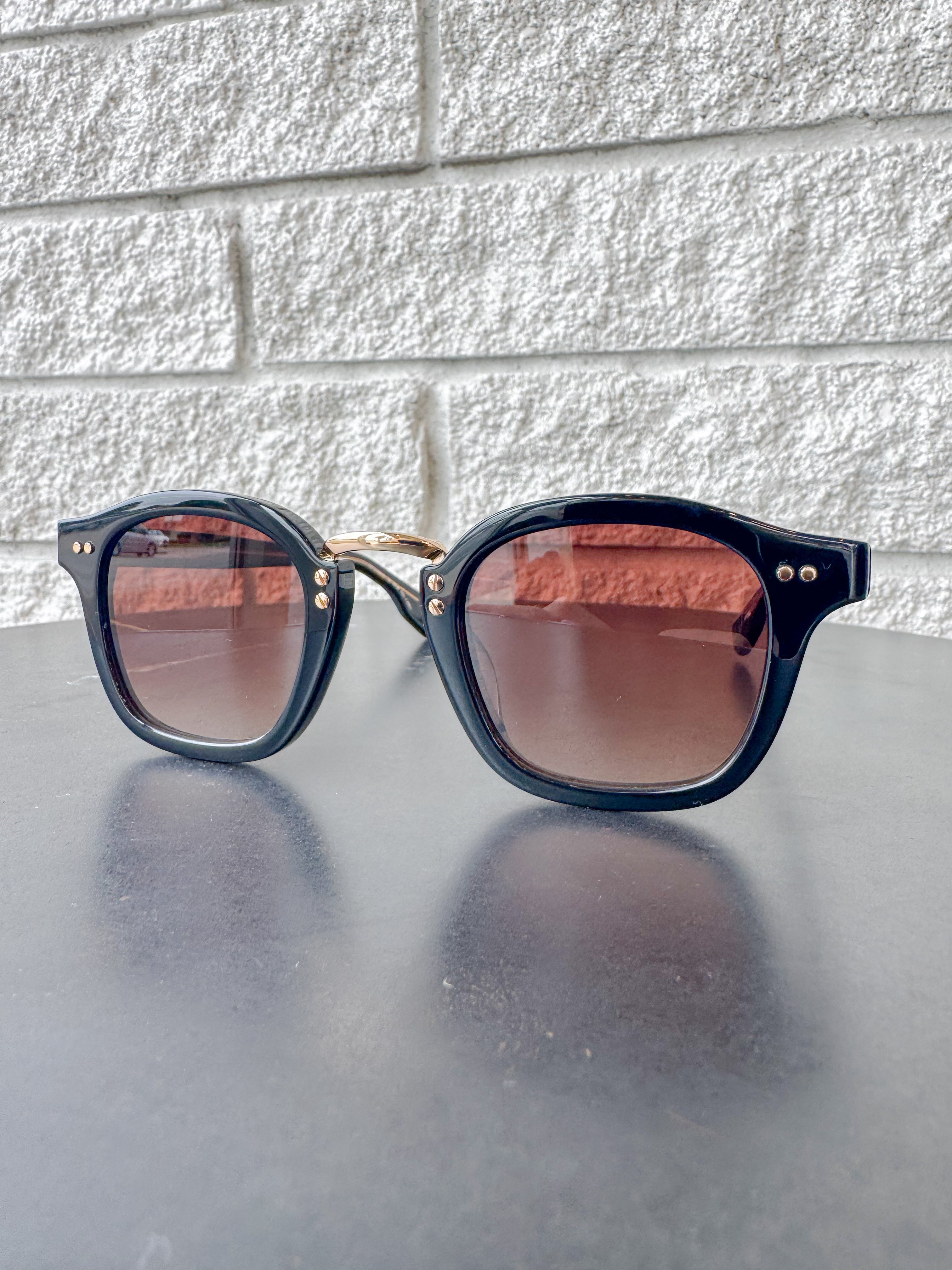 Campbell | Black + Black Tea