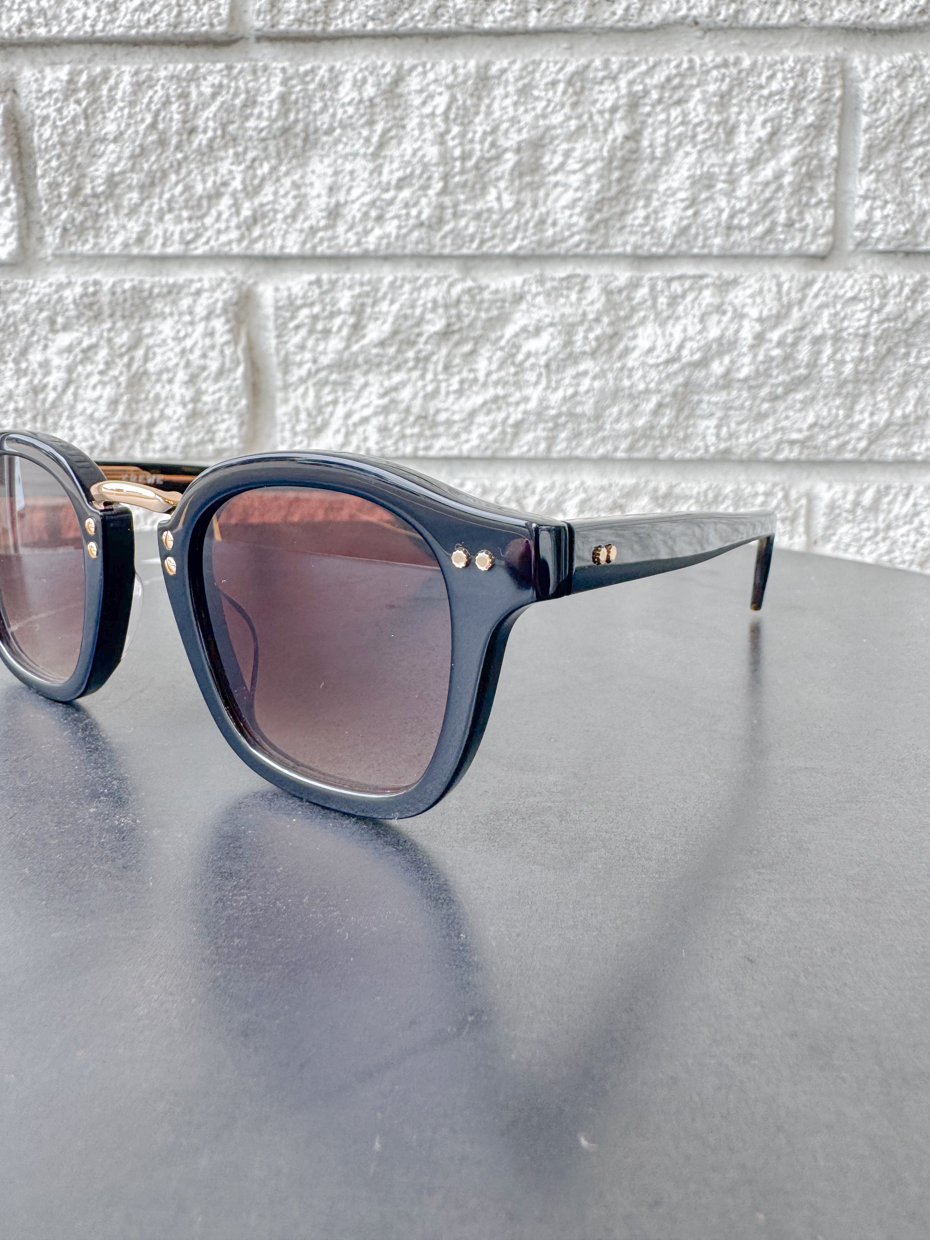Campbell | Black + Black Tea