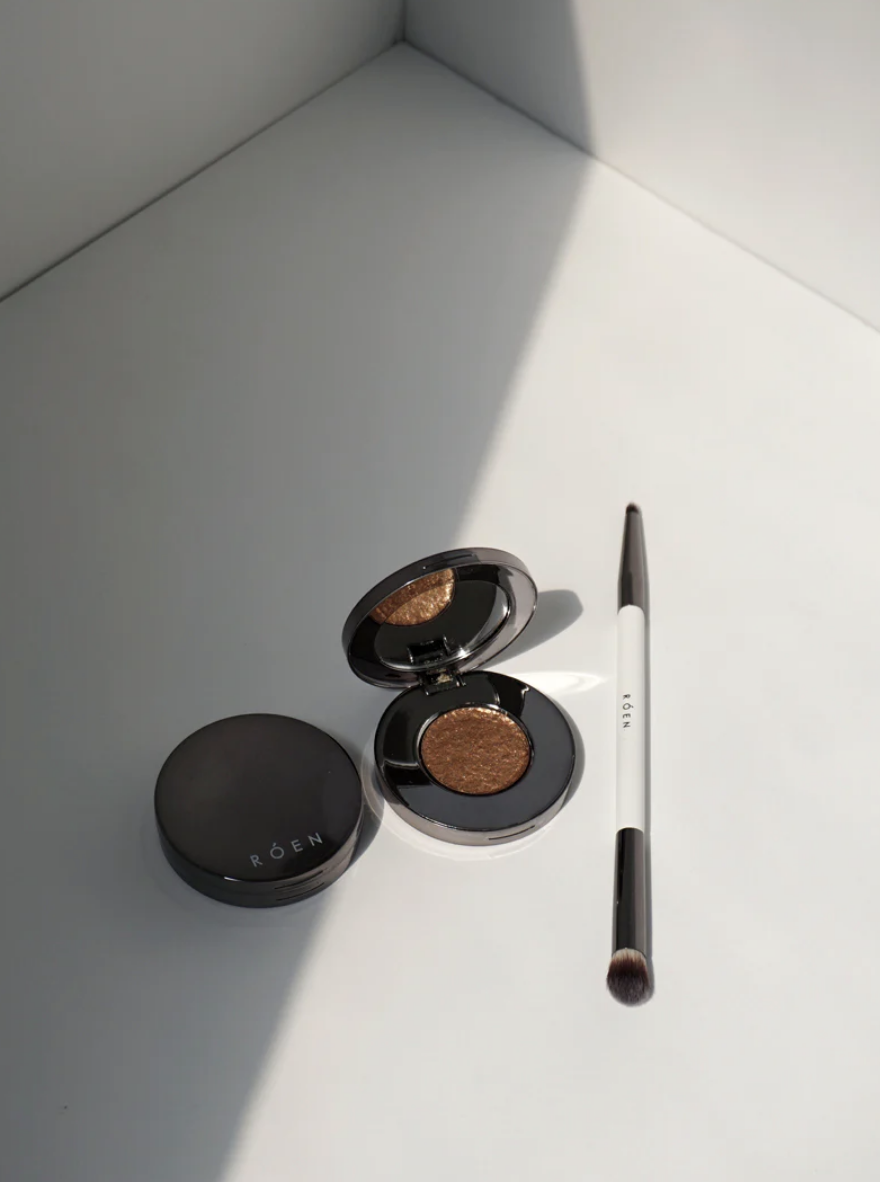 Everything Eye Brush