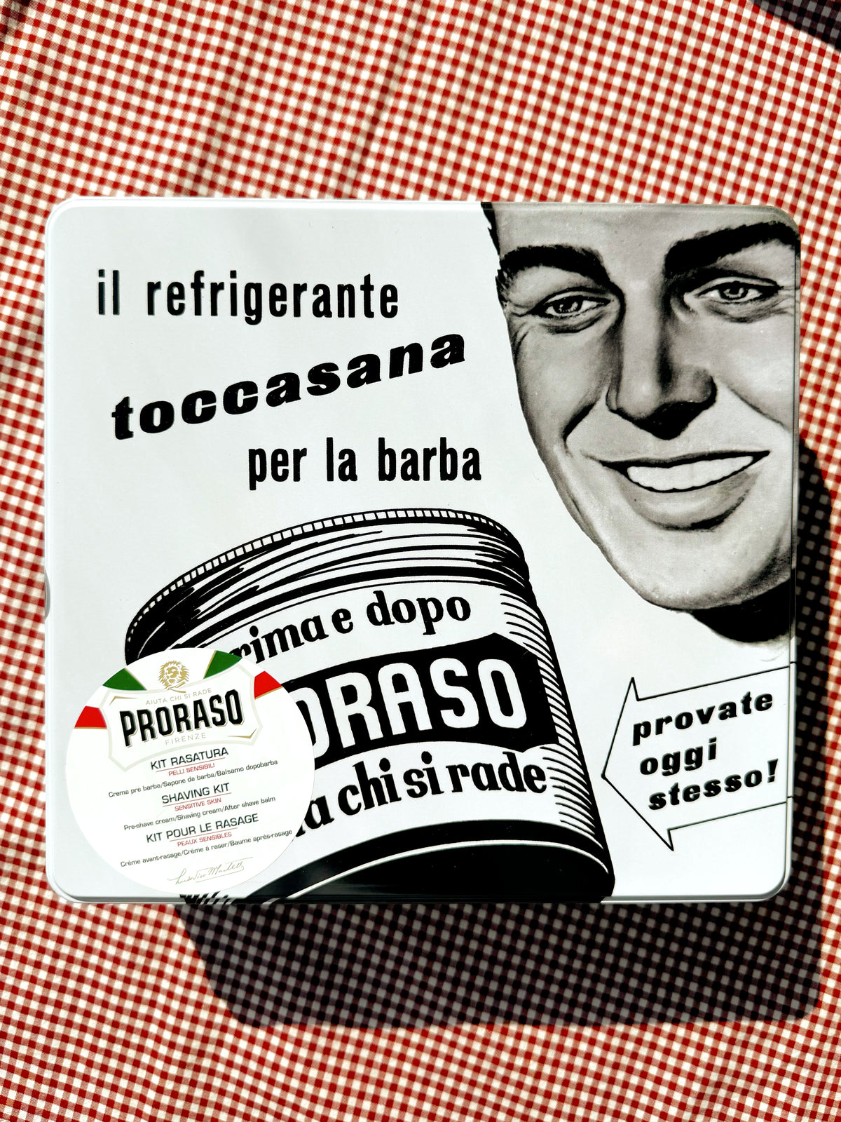 Proraso Vintage Toccassana Tin: Sensitive Skin