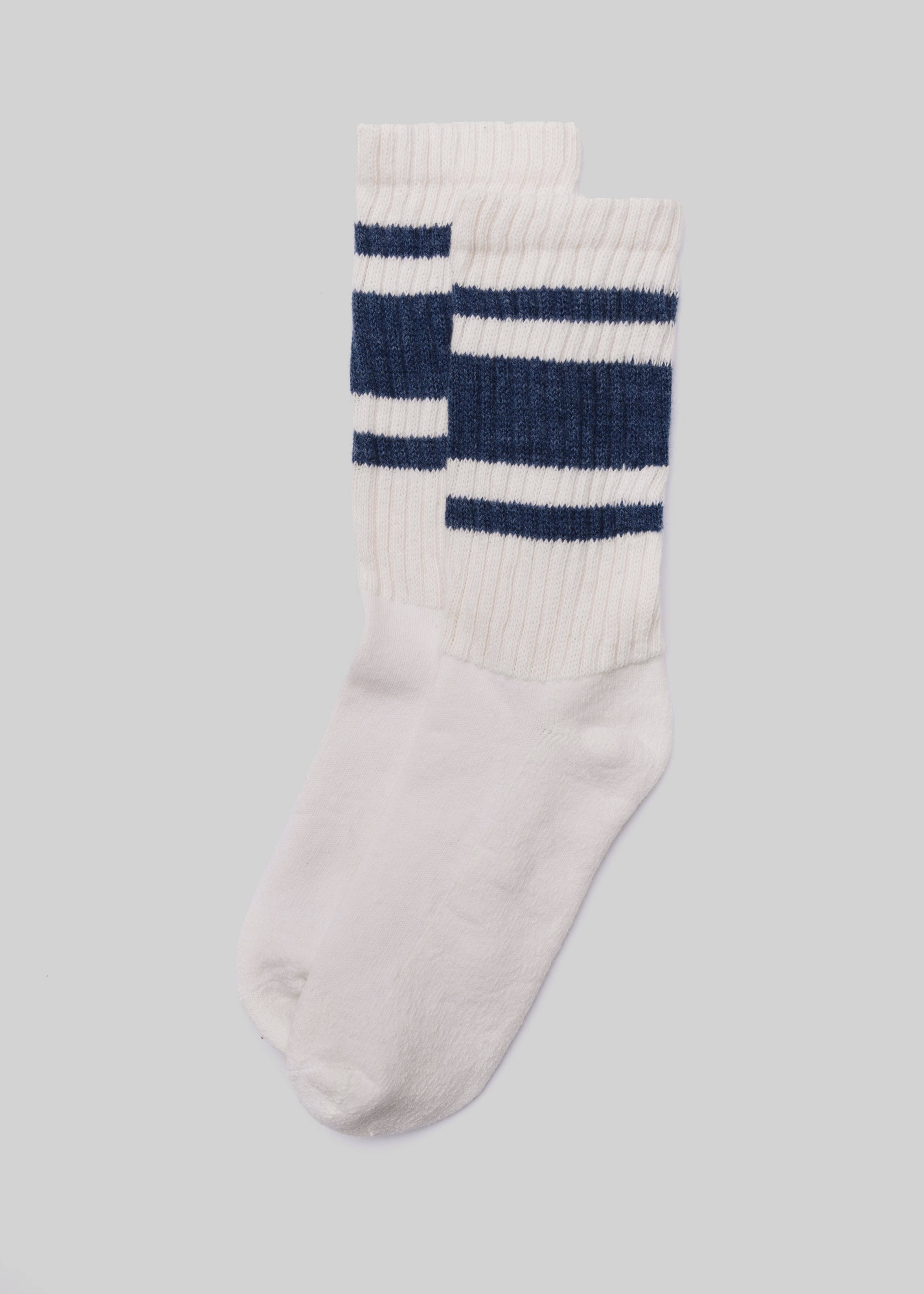 (Available 12/1) The Mono Stripe Socks